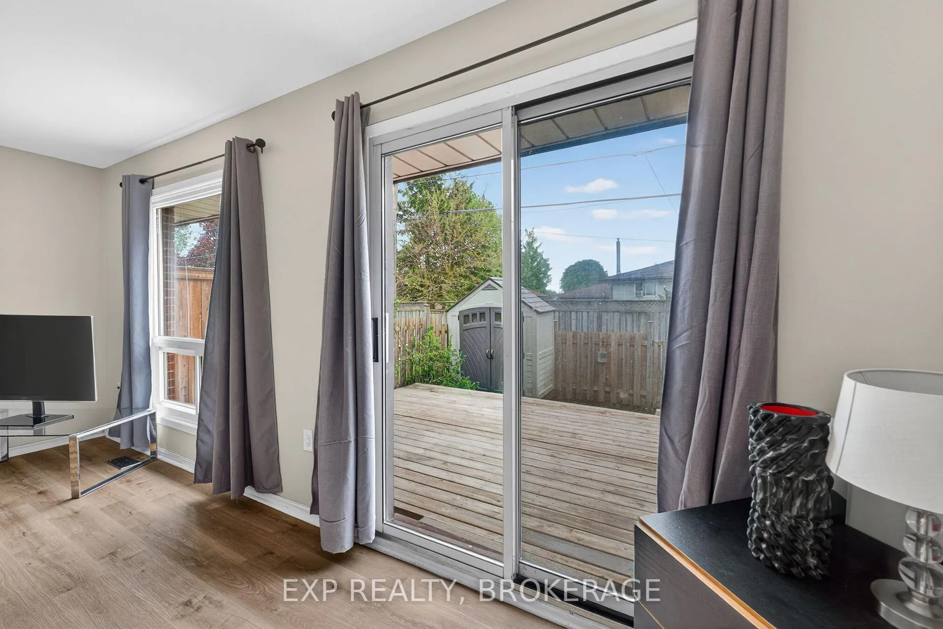 Photo 8 of 931 Oakview Avenue, Kingston, South of Taylor-Kidd Blvd — HOMEH