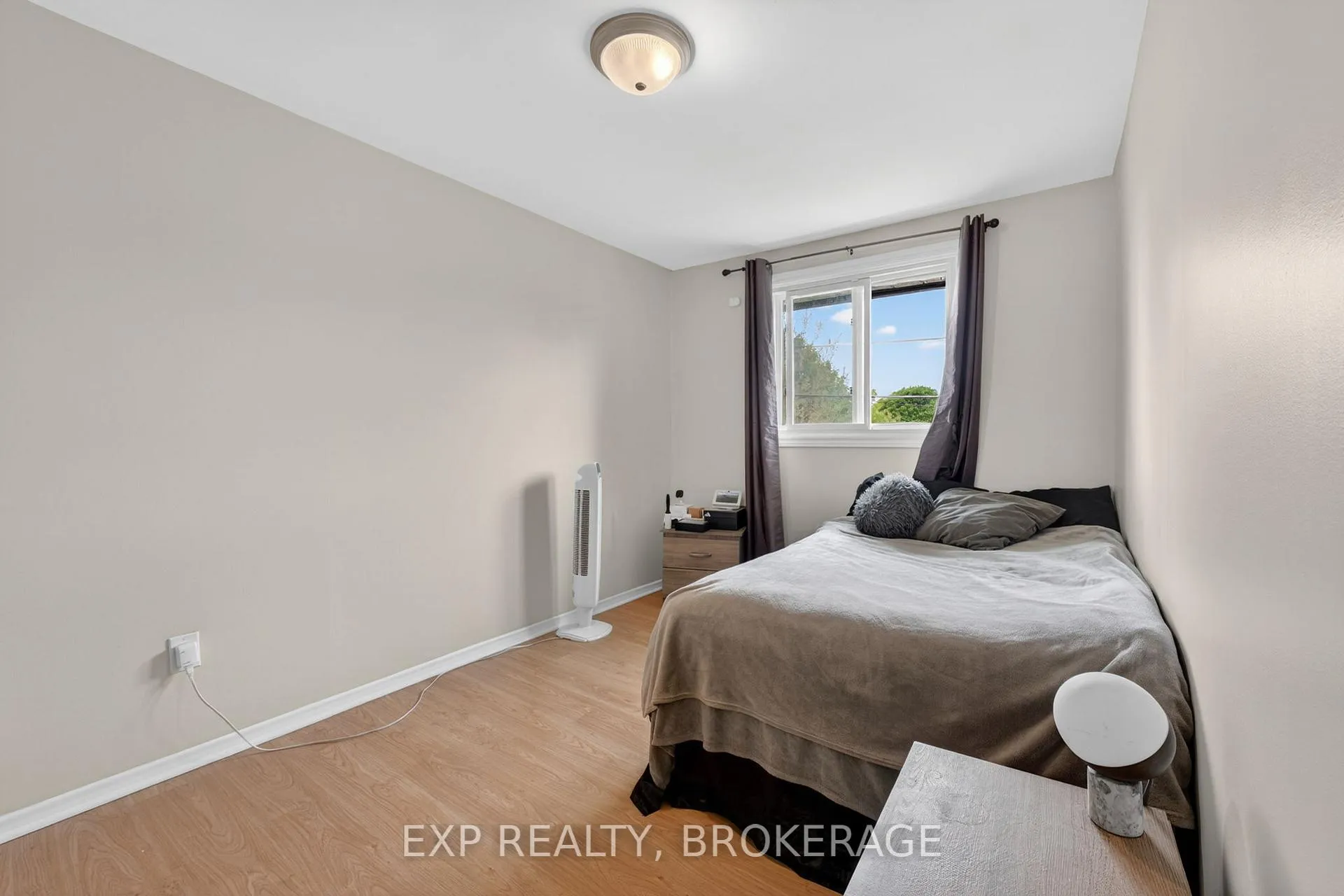 Photo 14 of 931 Oakview Avenue, Kingston, South of Taylor-Kidd Blvd — HOMEH