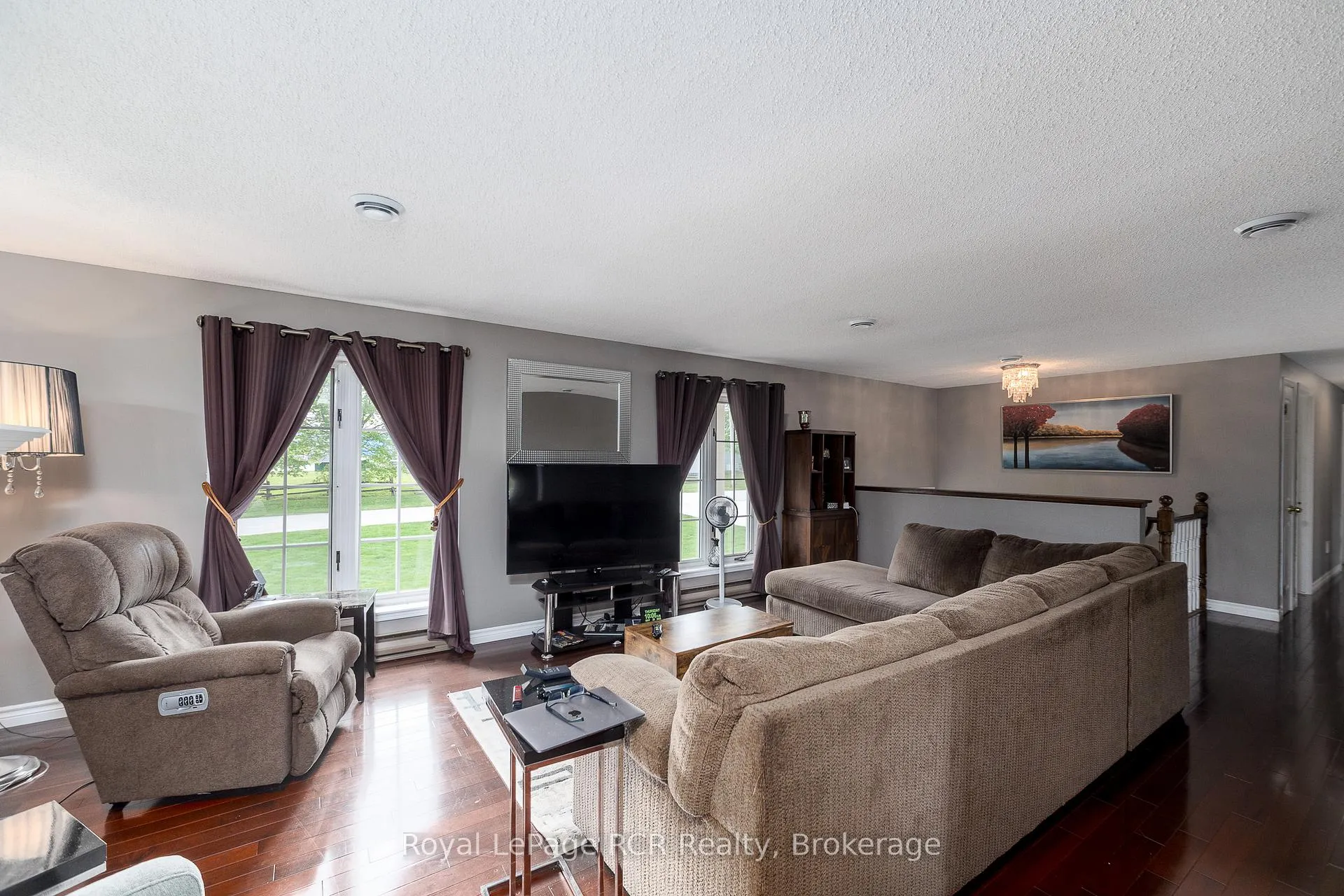 Photo 3 of 2 Highland Drive, Grey Highlands — HOMEH