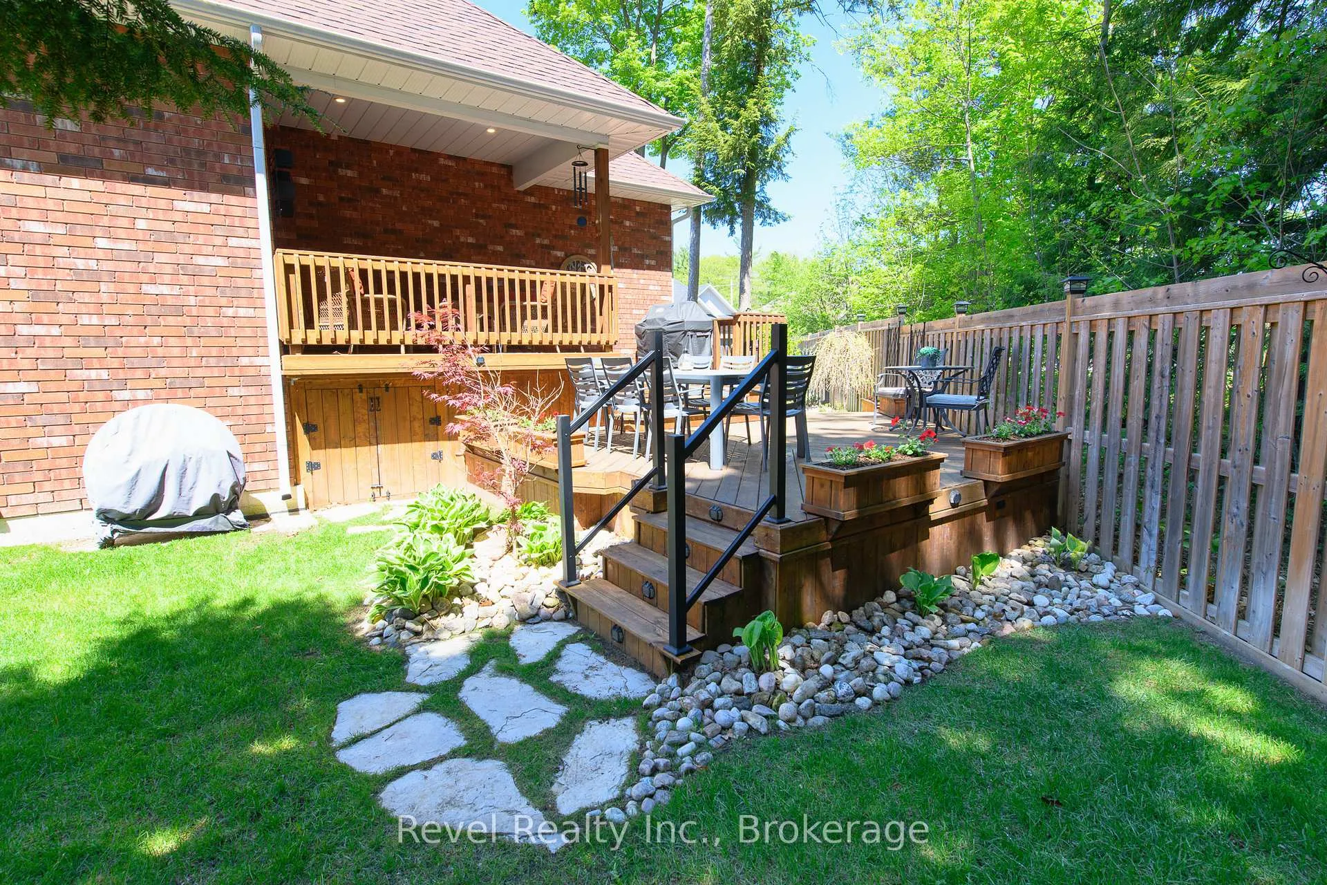 Photo 44 of 31 Natures Trail, Wasaga Beach — HOMEH
