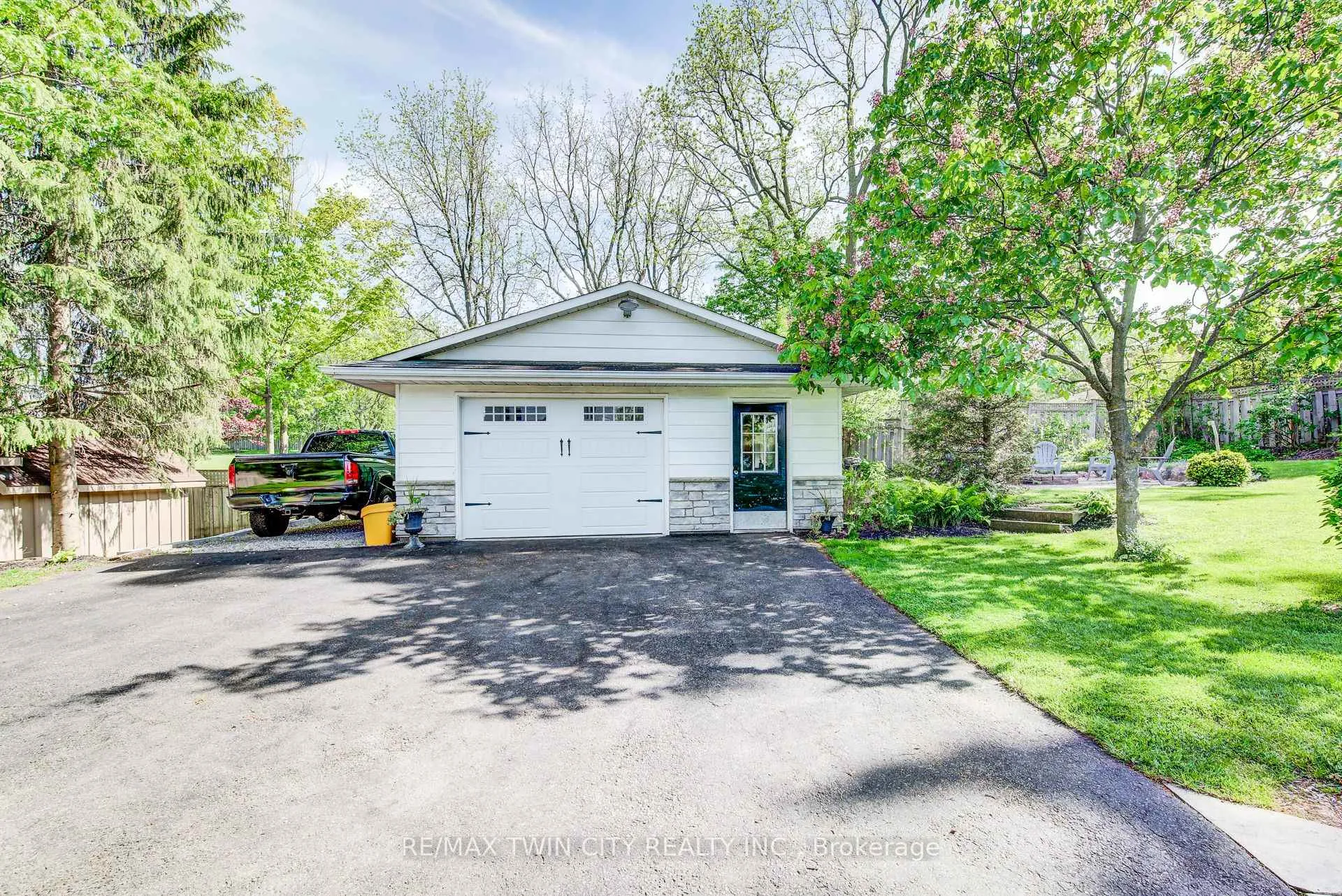 Photo 38 of 1521 Bridge Street, Wilmot, New Dundee — HOMEH