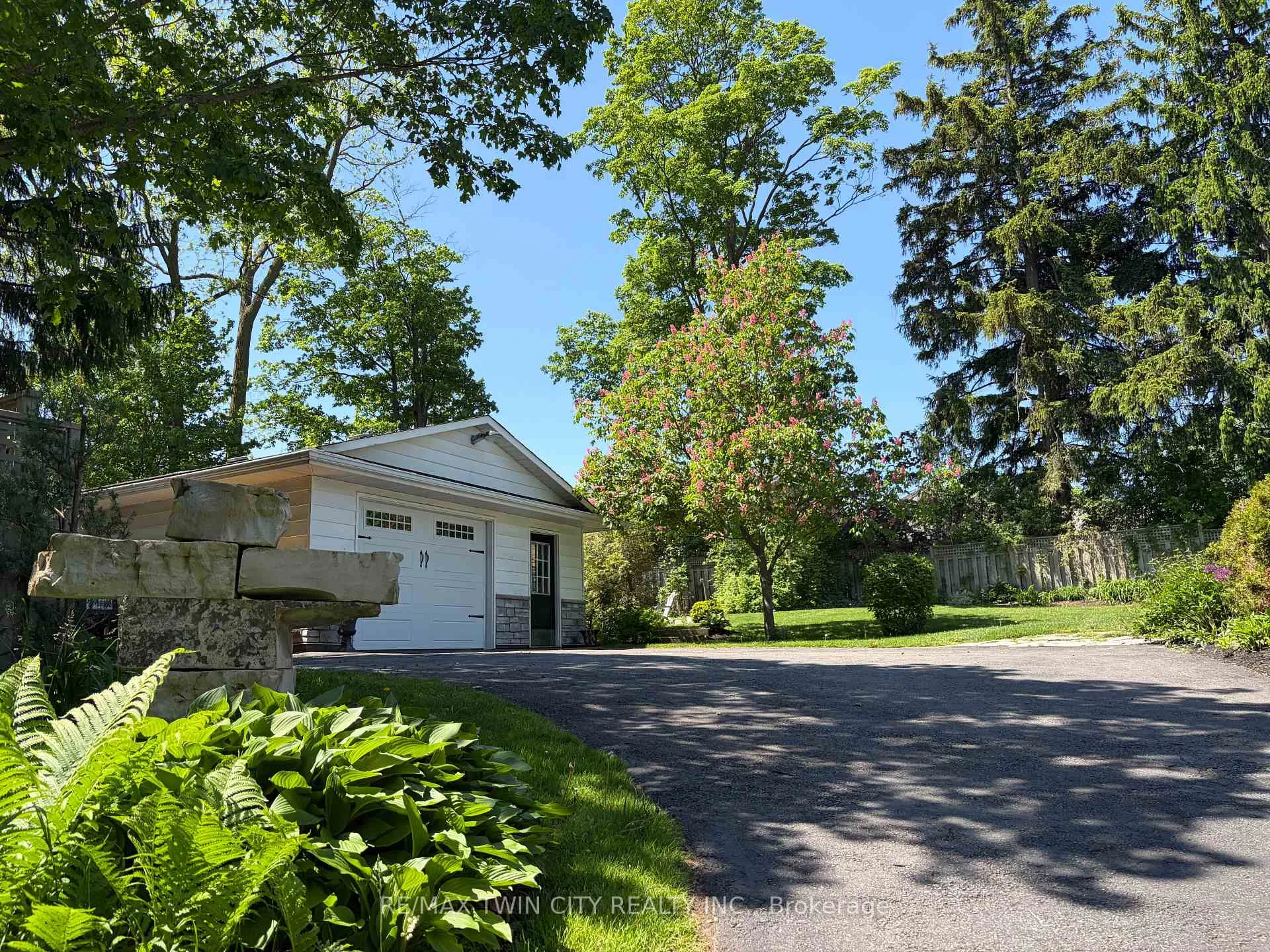 Photo 44 of 1521 Bridge Street, Wilmot, New Dundee — HOMEH
