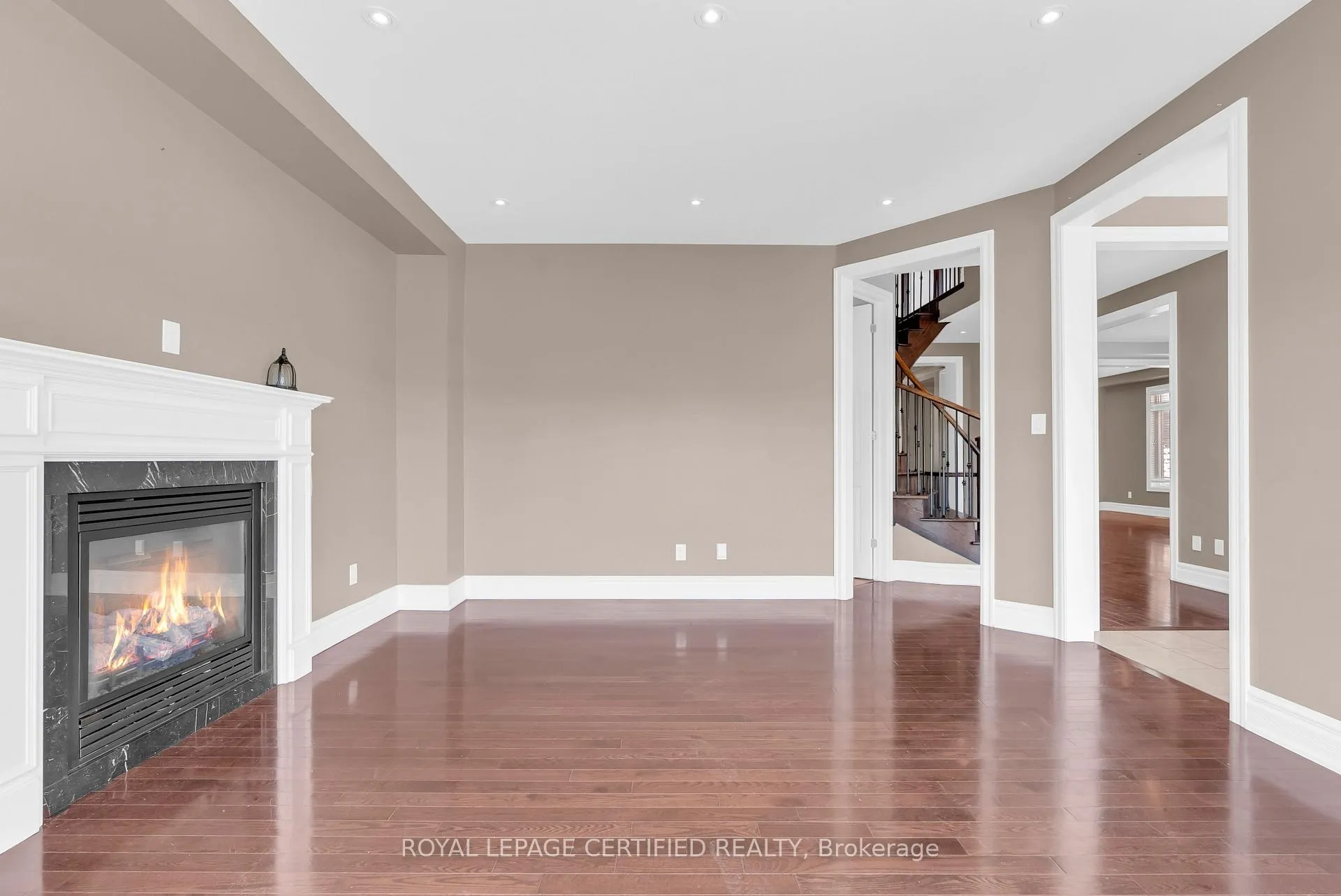 Photo 9 of 6 Cachet Court, Brampton, Credit Valley — HOMEH