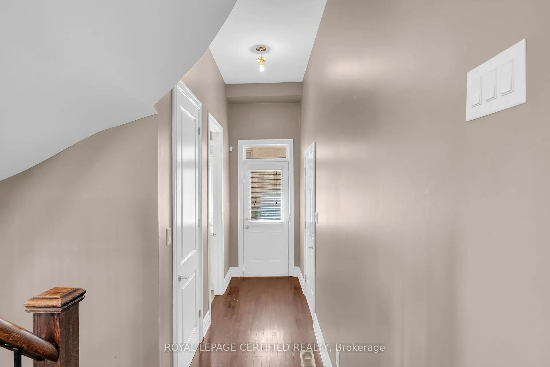 Photo 18 of 6 Cachet Court, Brampton, Credit Valley — HOMEH