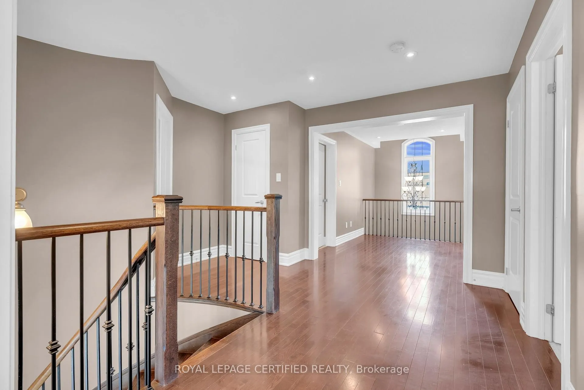 Photo 22 of 6 Cachet Court, Brampton, Credit Valley — HOMEH