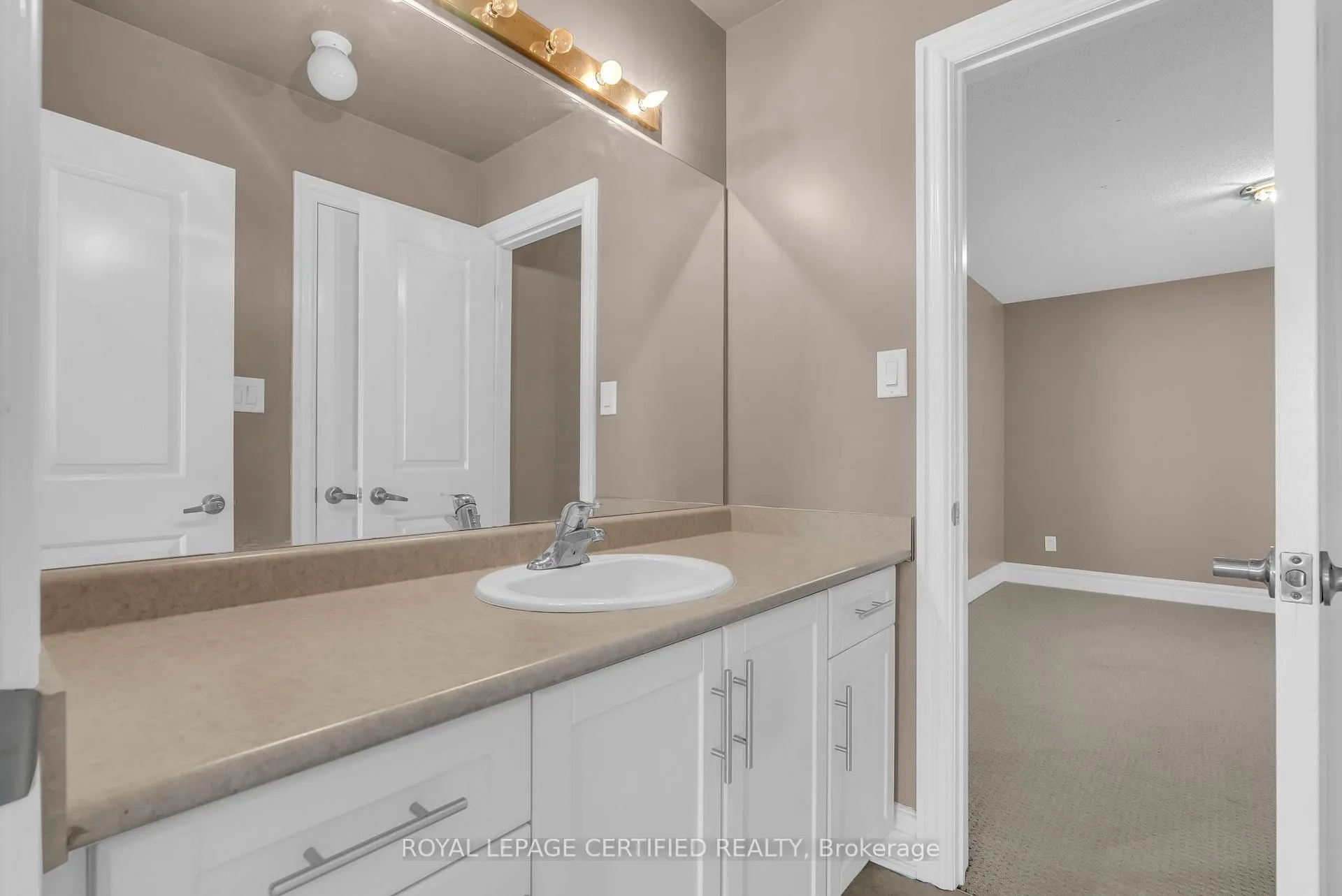 Photo 37 of 6 Cachet Court, Brampton, Credit Valley — HOMEH