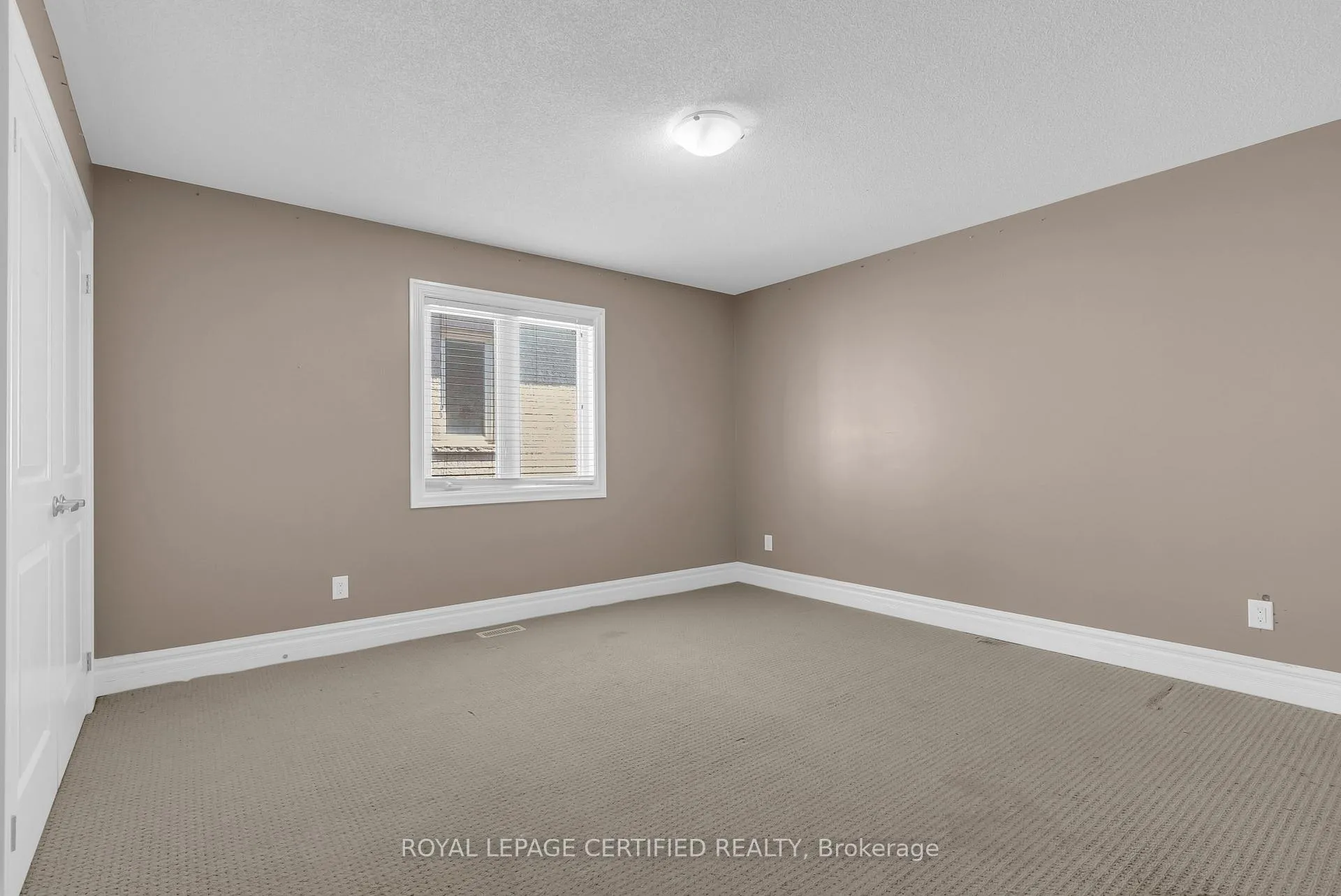 Photo 39 of 6 Cachet Court, Brampton, Credit Valley — HOMEH