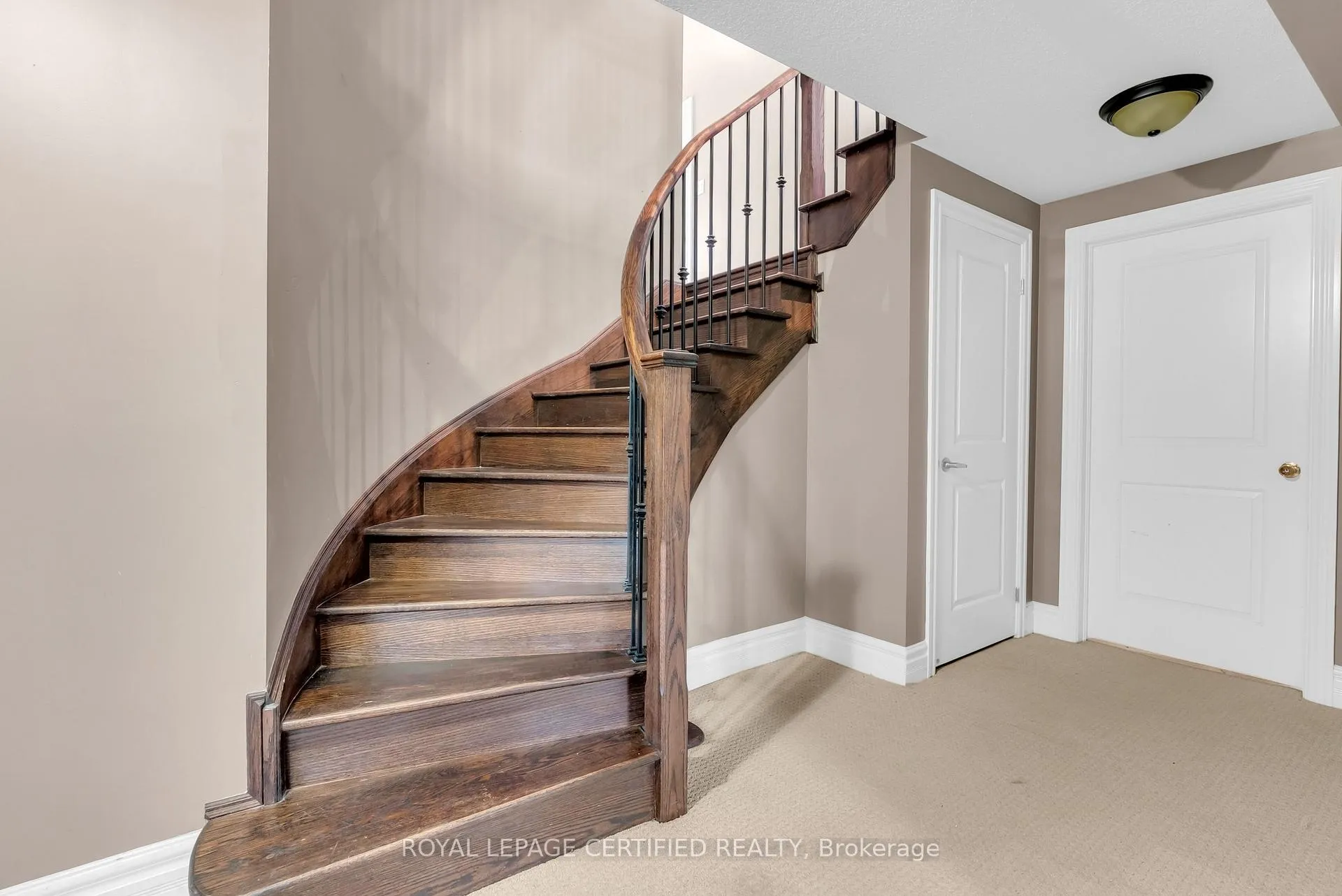 Photo 40 of 6 Cachet Court, Brampton, Credit Valley — HOMEH
