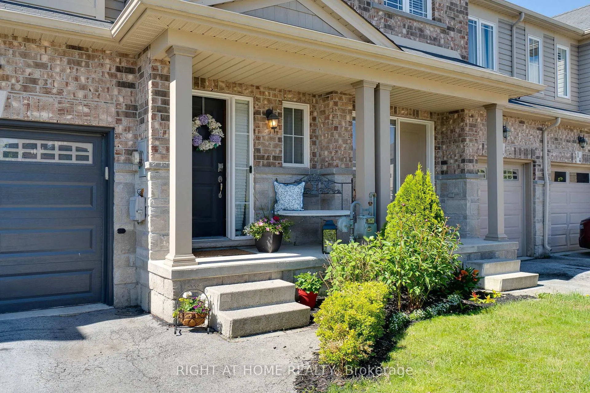 Front of Unit 12, 70 Highgate Drive