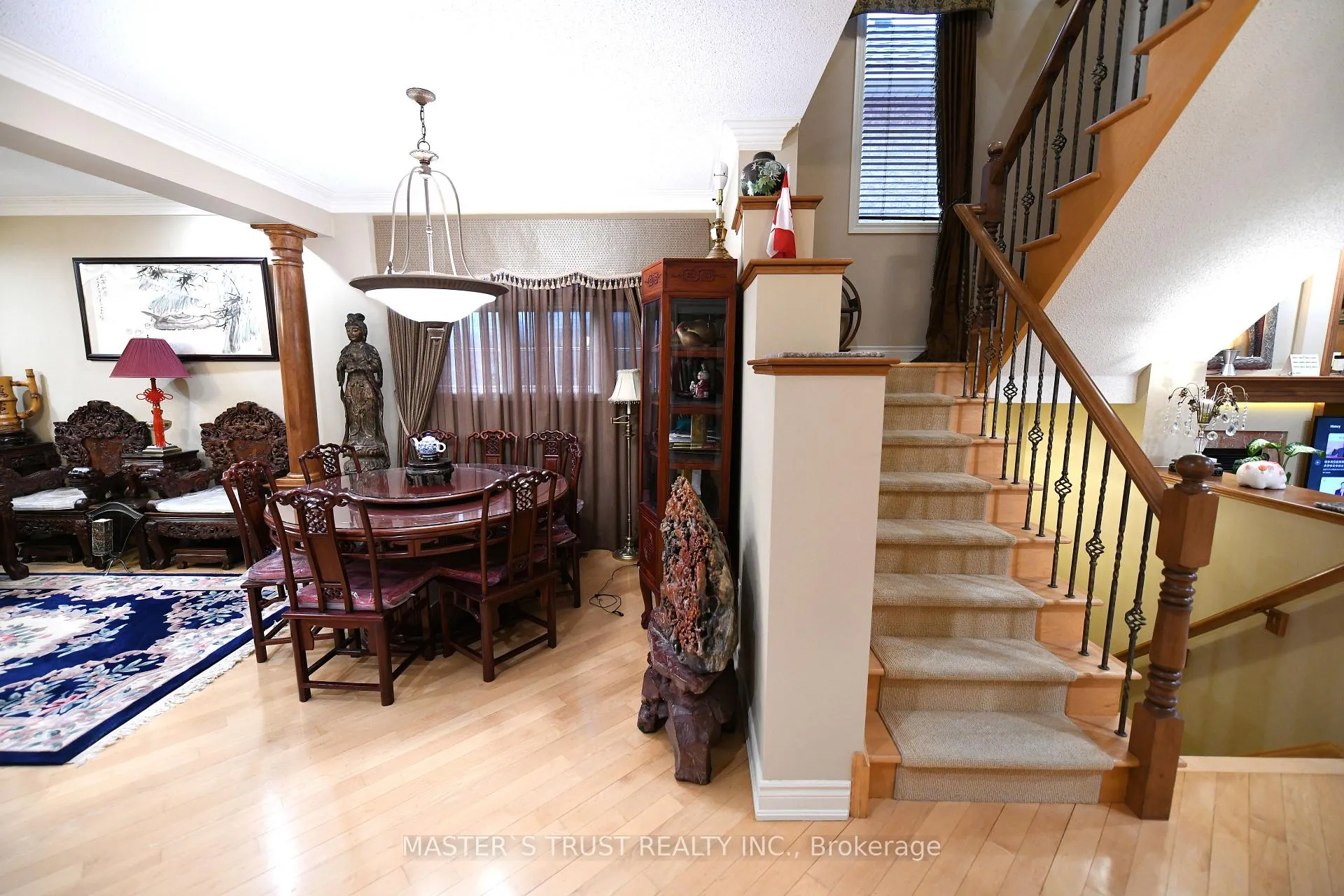 Photo 7 of 24 Majestic Drive, Markham, Berczy — HOMEH