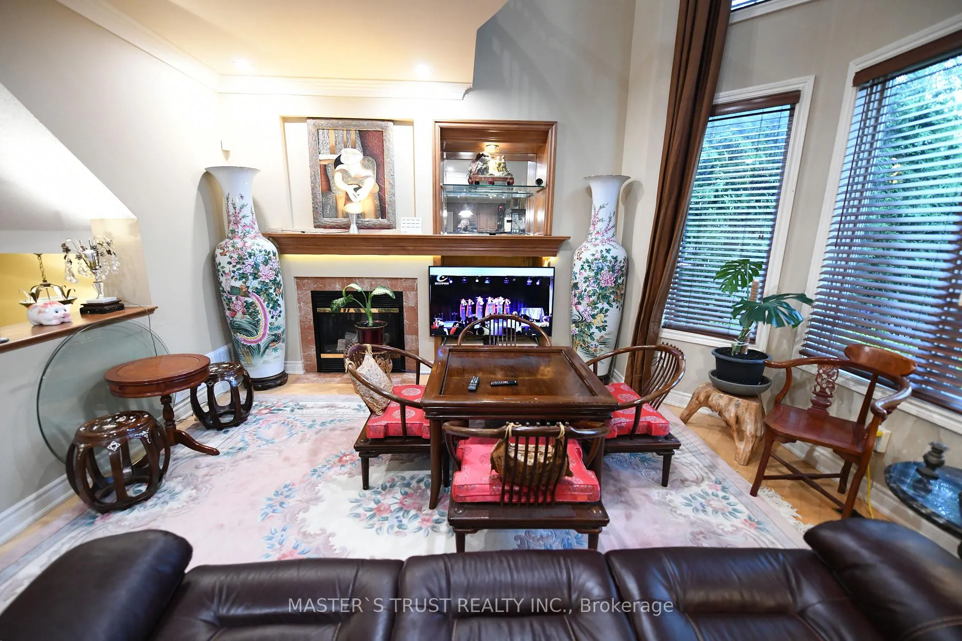 Photo 15 of 24 Majestic Drive, Markham, Berczy — HOMEH