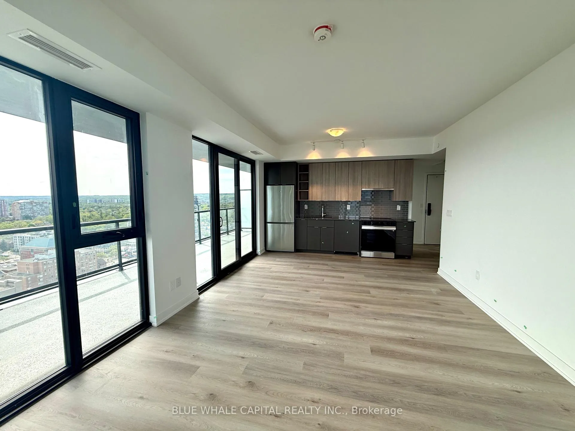 Photo 6 of Unit 2306, 2075 Lakeshore Road, Burlington, Brant — HOMEH