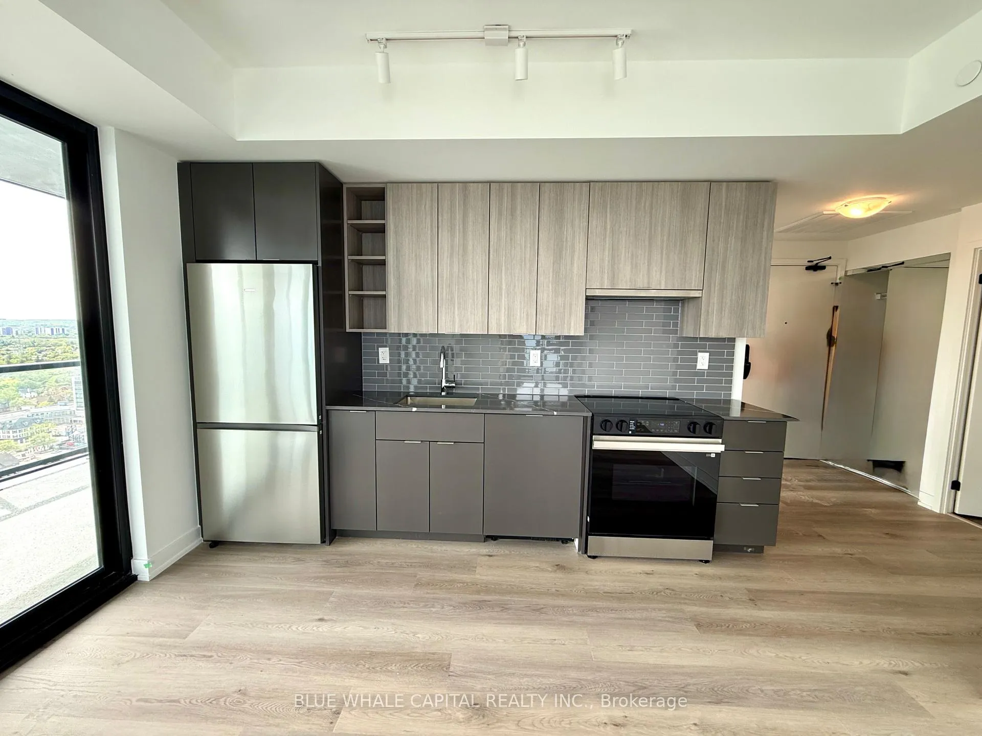 Photo 7 of Unit 2306, 2075 Lakeshore Road, Burlington, Brant — HOMEH
