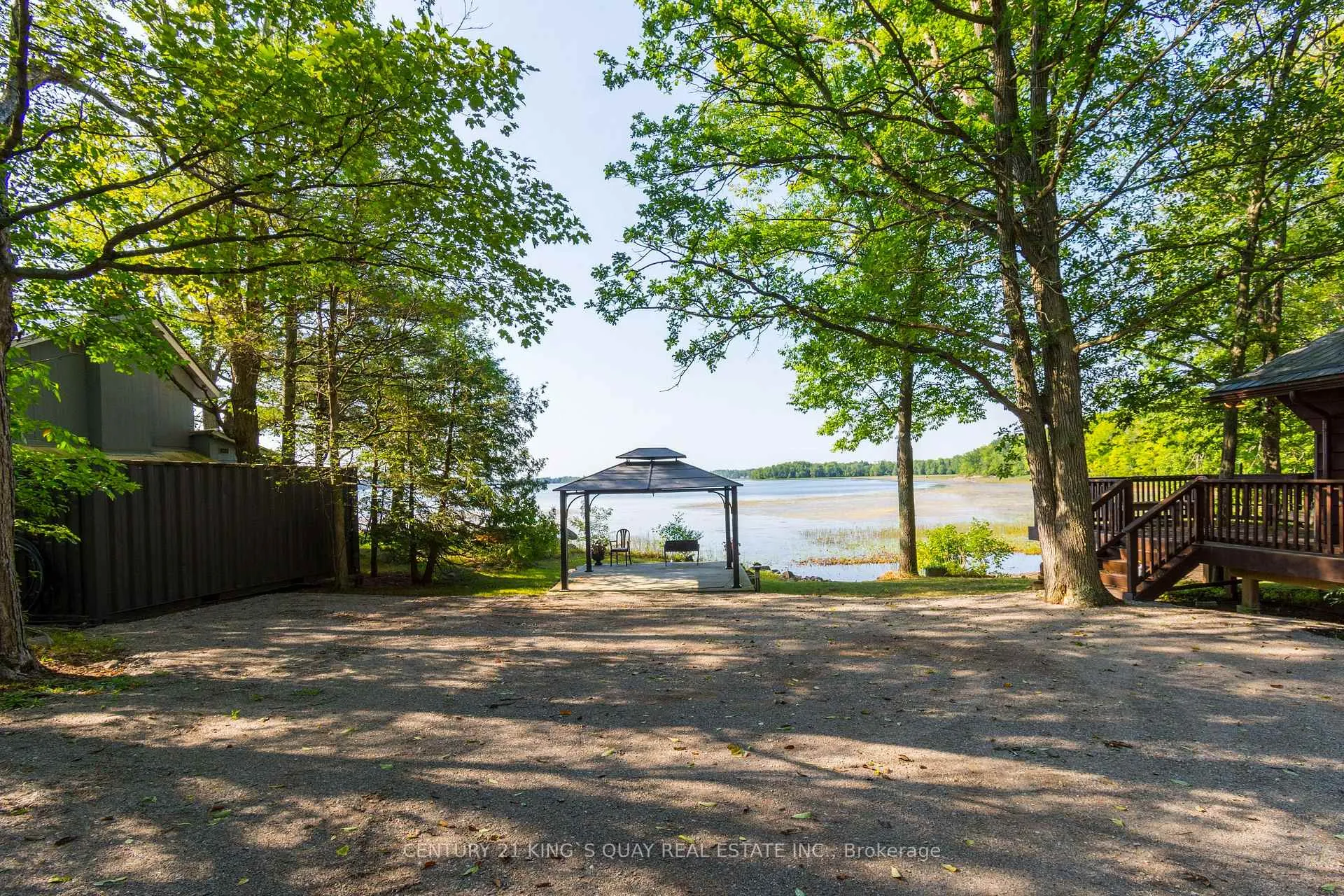 Front of 214 Lakeview Lane