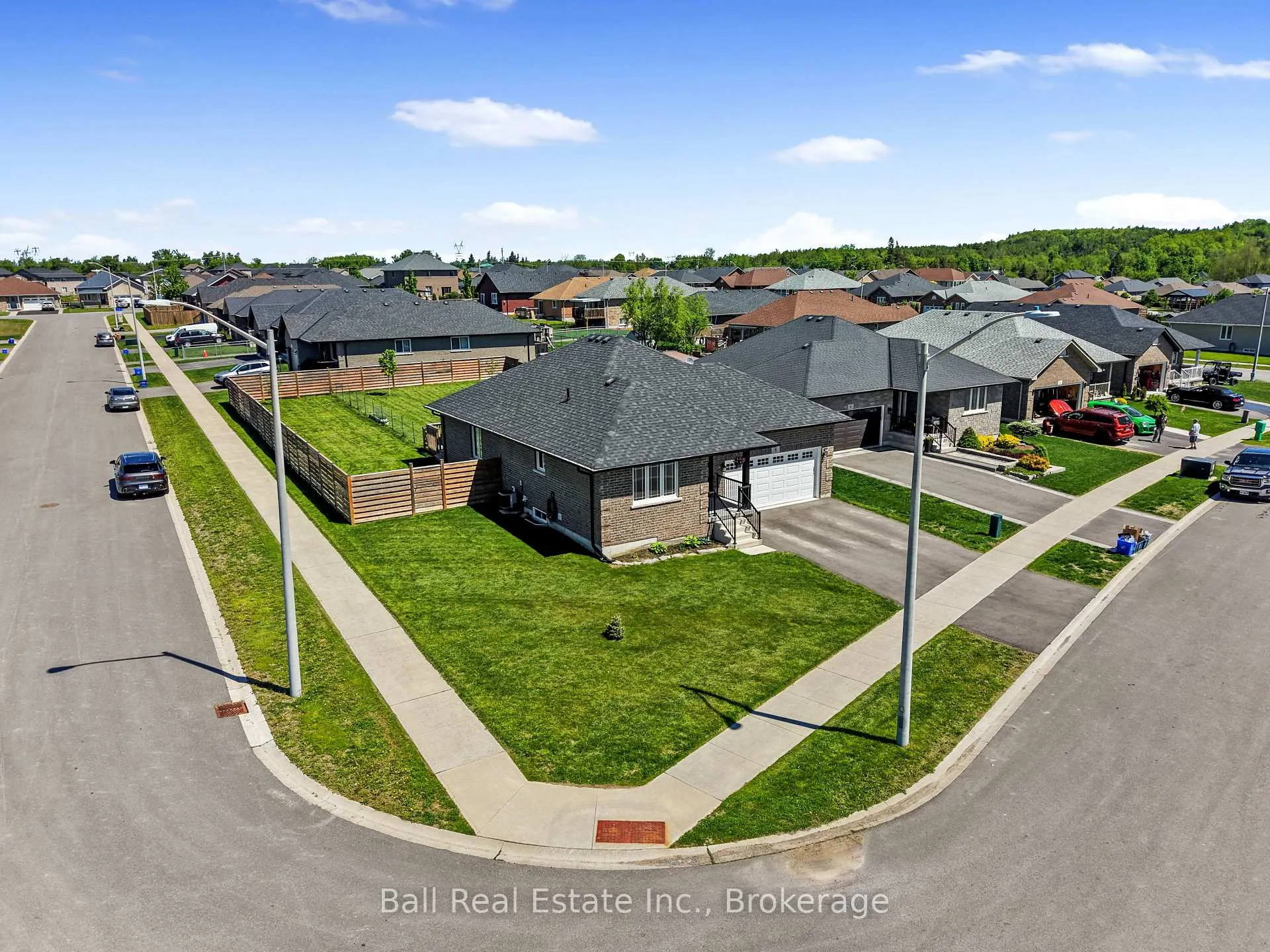 Photo 5 of 8 Darrell Drain Crescent, Asphodel-Norwood, Norwood — HOMEH