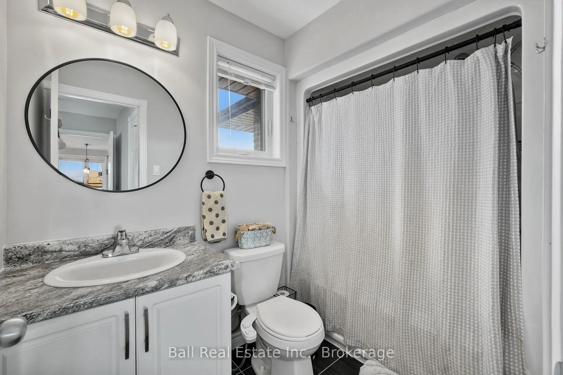 Photo 34 of 8 Darrell Drain Crescent, Asphodel-Norwood, Norwood — HOMEH