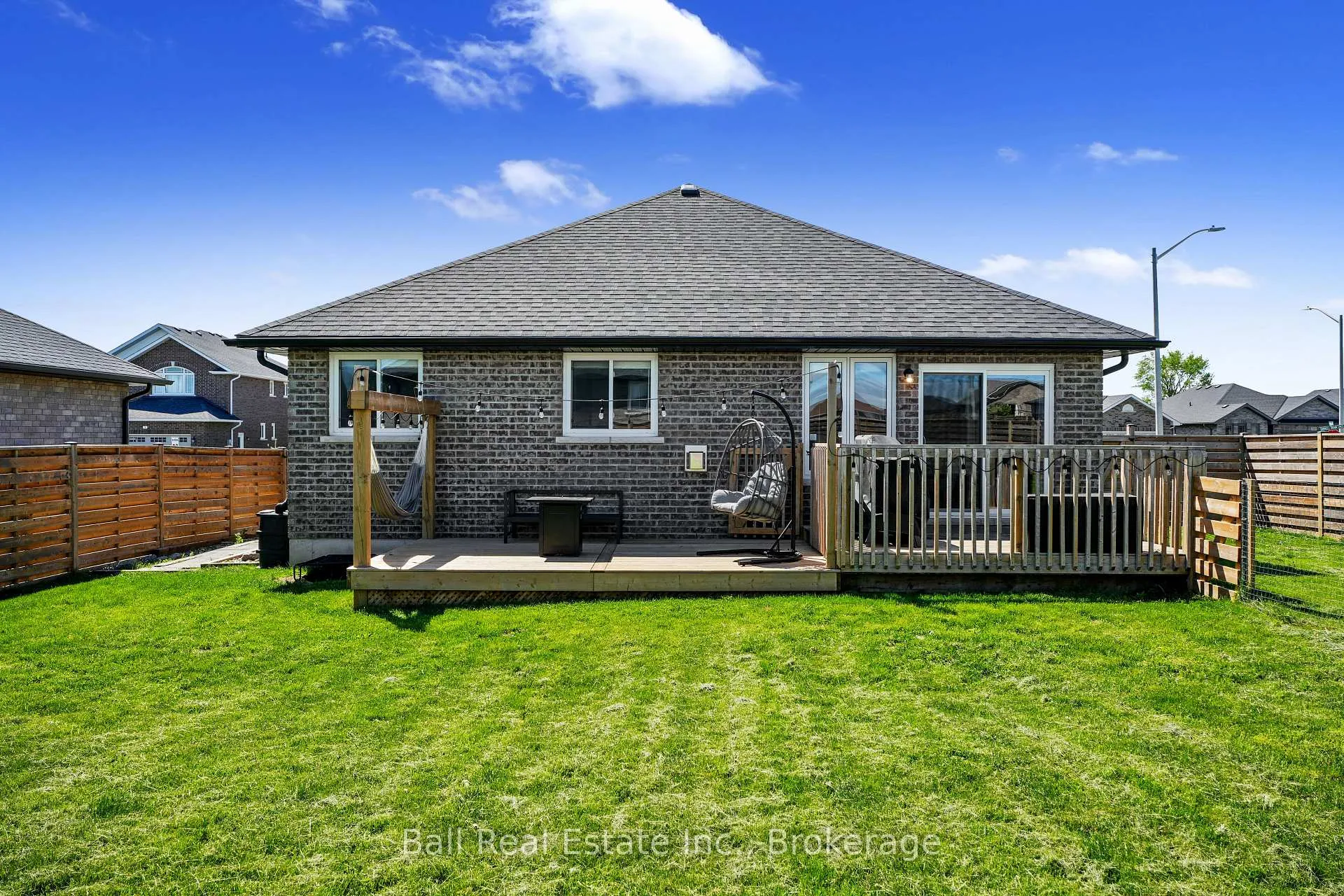 Photo 45 of 8 Darrell Drain Crescent, Asphodel-Norwood, Norwood — HOMEH