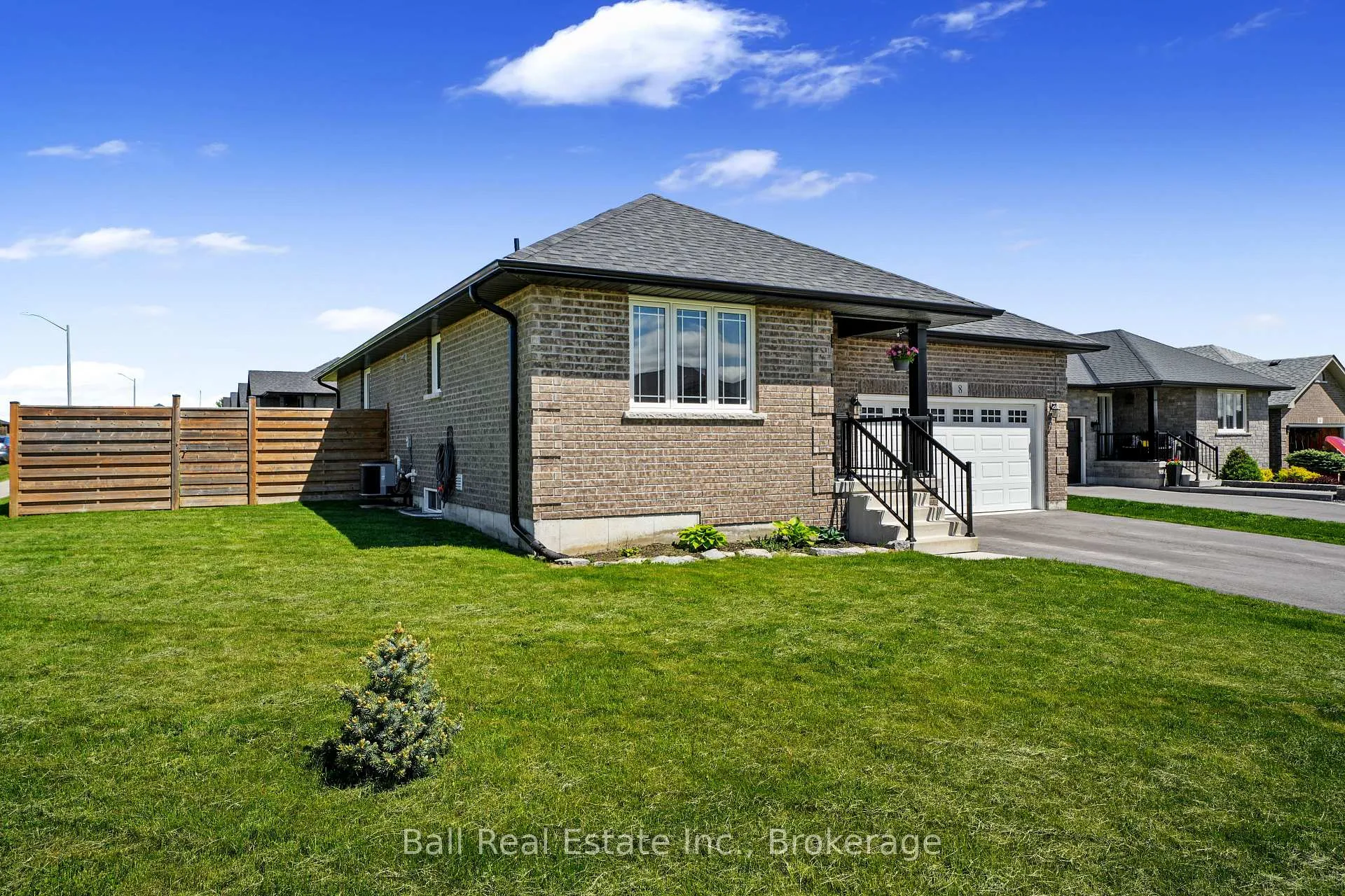 Photo 47 of 8 Darrell Drain Crescent, Asphodel-Norwood, Norwood — HOMEH