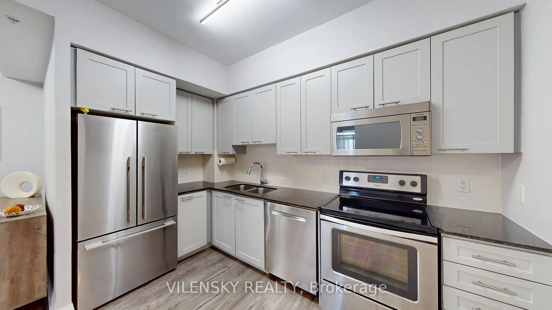 Photo 8 of Unit 1202, 75 North Park Road, Vaughan, Beverley Glen — HOMEH