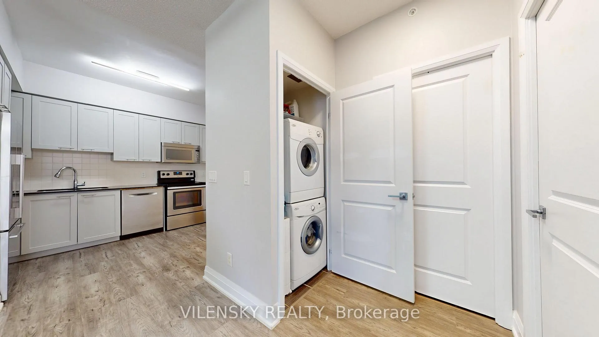 Photo 16 of Unit 1202, 75 North Park Road, Vaughan, Beverley Glen — HOMEH