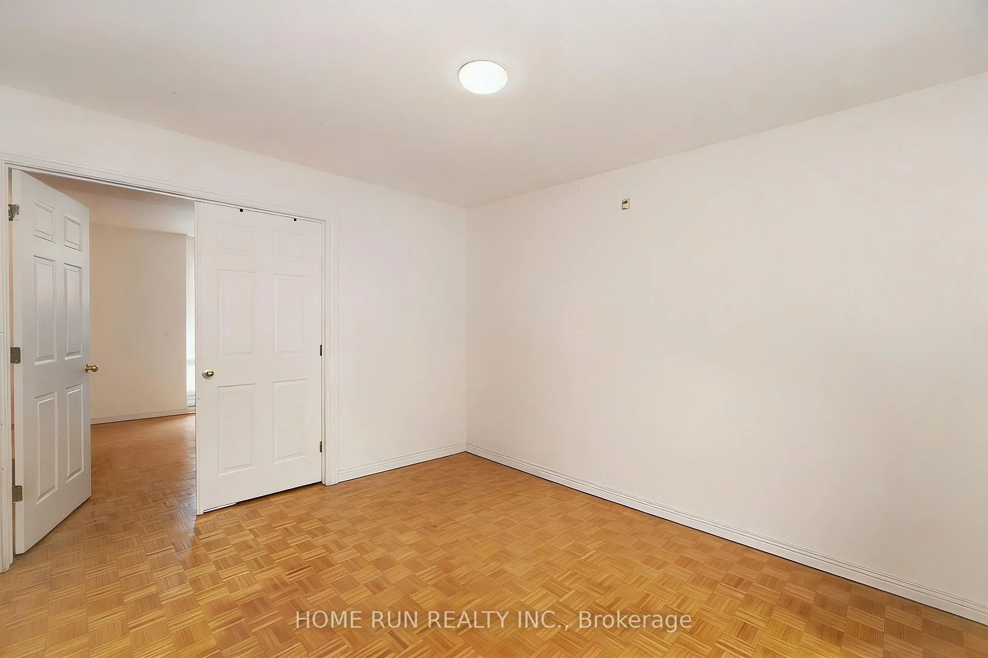 Photo 9 of 98 Templeton Street, Ottawa, Sandy Hill — HOMEH