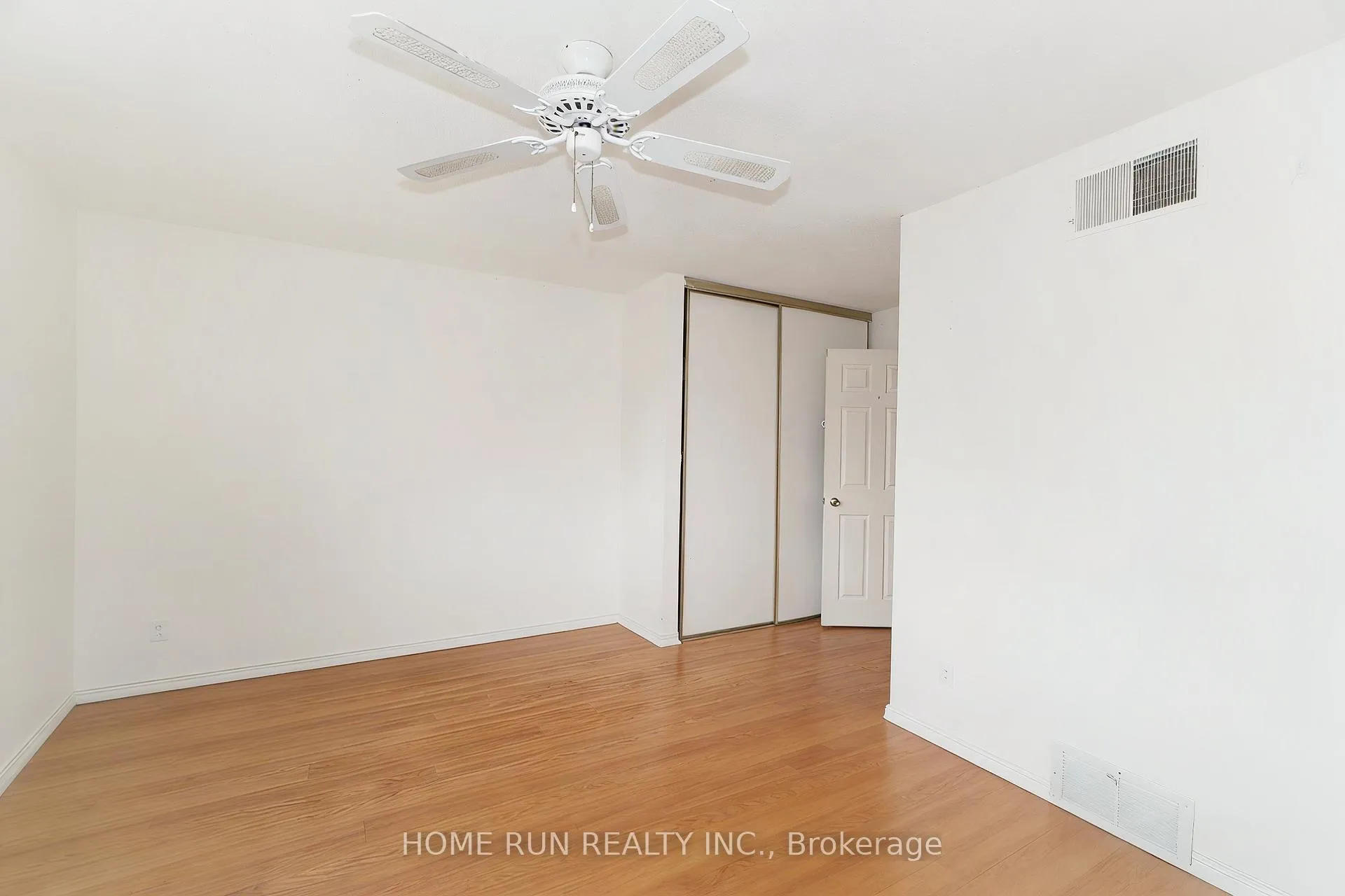 Photo 16 of 98 Templeton Street, Ottawa, Sandy Hill — HOMEH