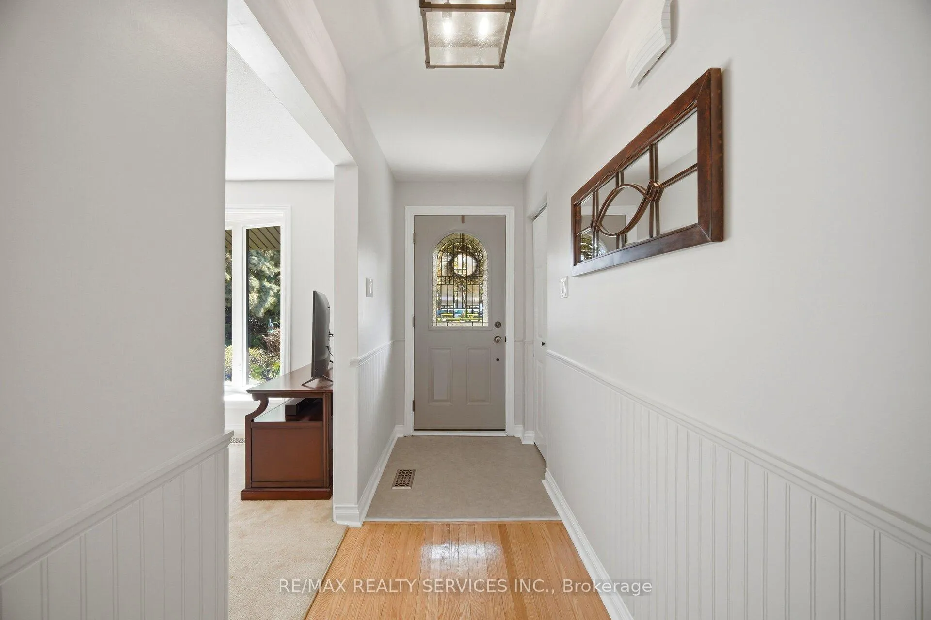 Photo 4 of 25 Ascot Avenue, Brampton, Avondale — HOMEH