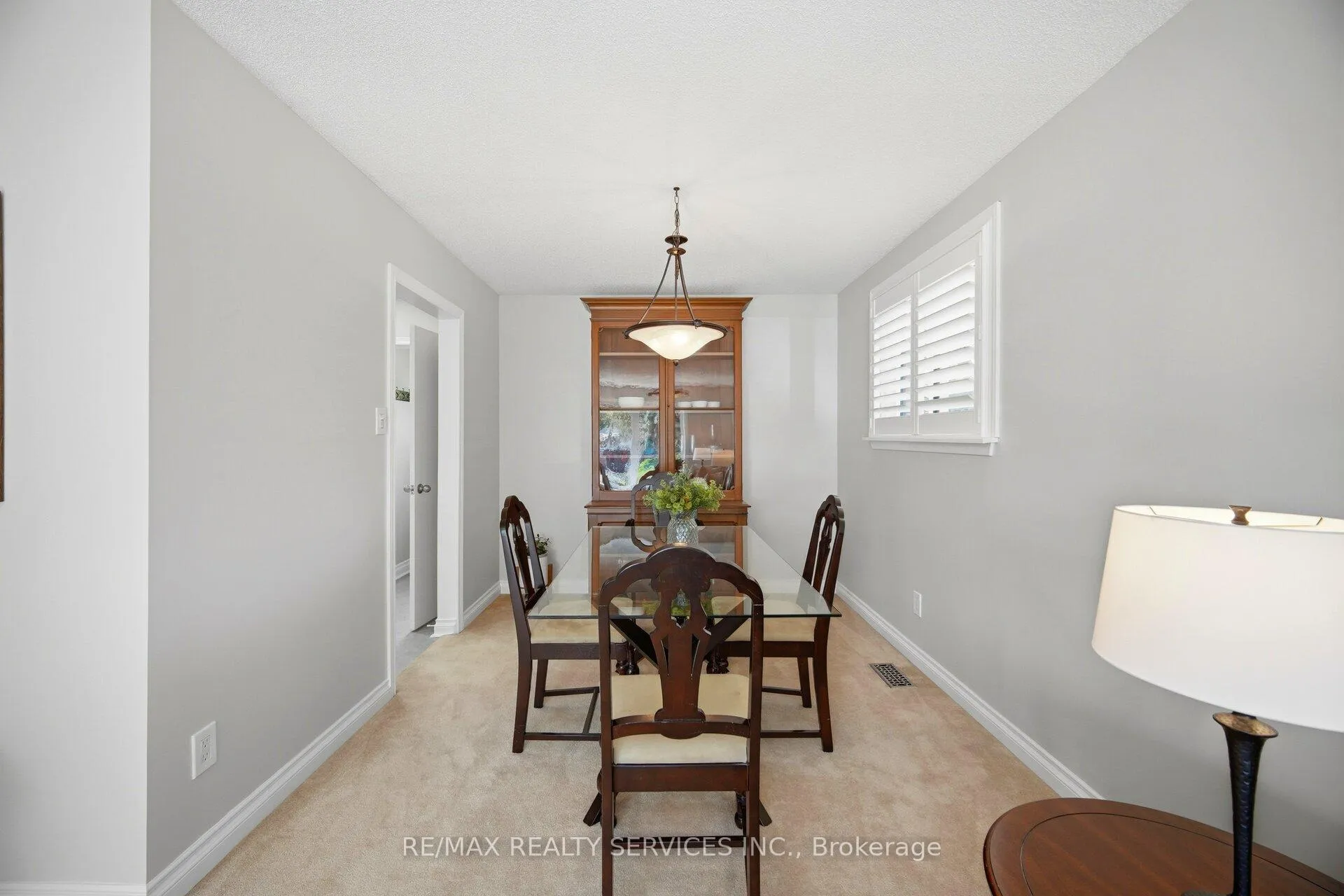 Photo 9 of 25 Ascot Avenue, Brampton, Avondale — HOMEH