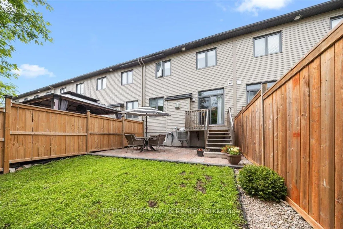 Photo 35 of 244 Munro Street, Carleton Place — HOMEH