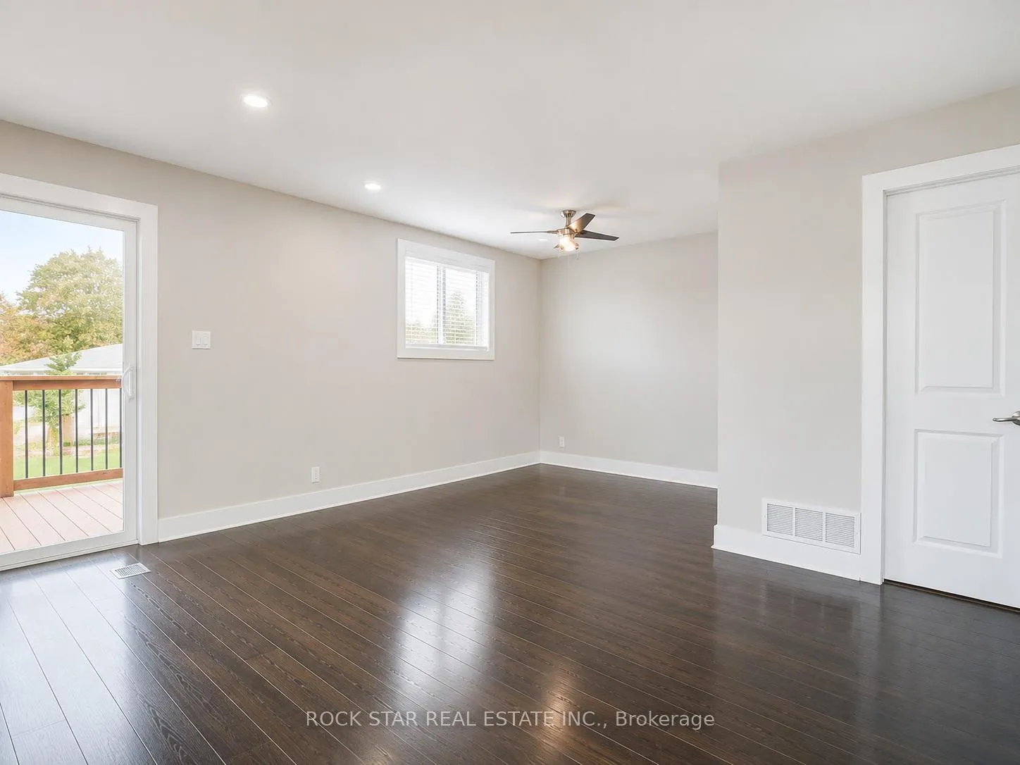 Photo 6 of Unit UPPER, 78 Billington Crescent, Hamilton, Berrisfield — HOMEH
