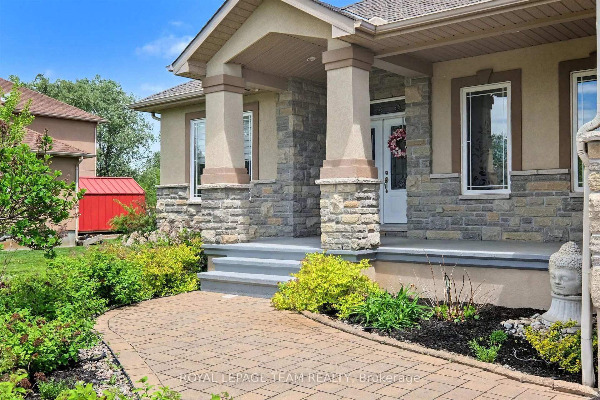 Photo 3 of 6868 Sparkling Lake Way, Ottawa, Greely — HOMEH