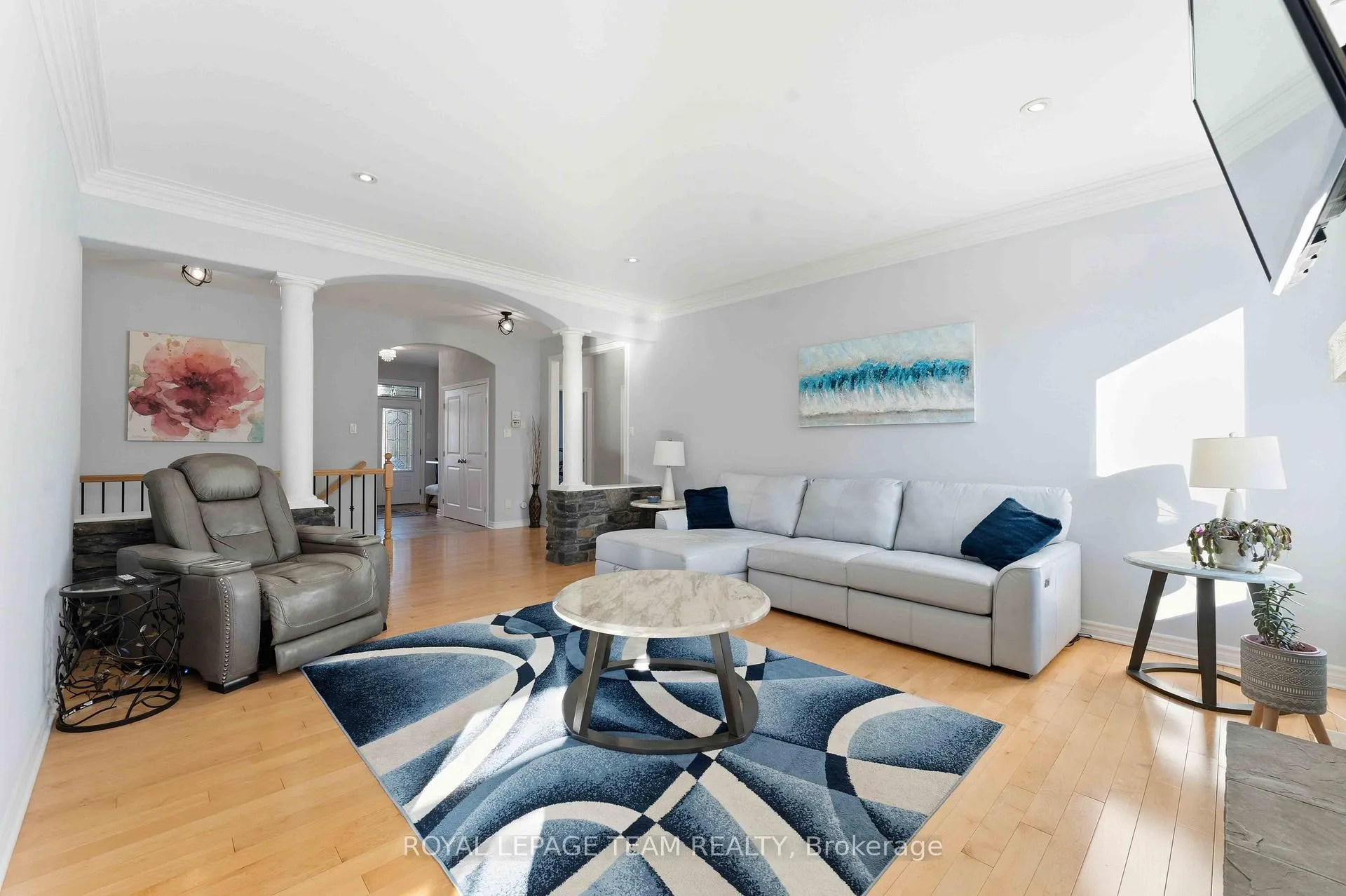 Photo 11 of 6868 Sparkling Lake Way, Ottawa, Greely — HOMEH