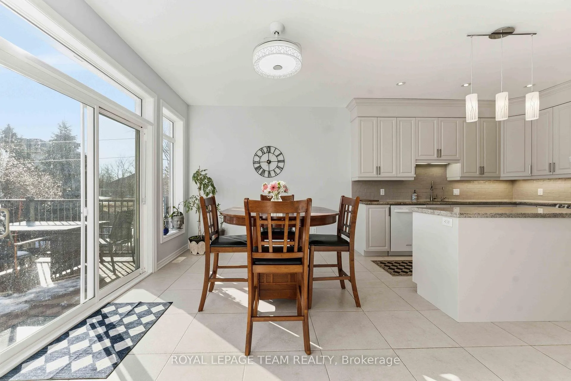 Photo 13 of 6868 Sparkling Lake Way, Ottawa, Greely — HOMEH