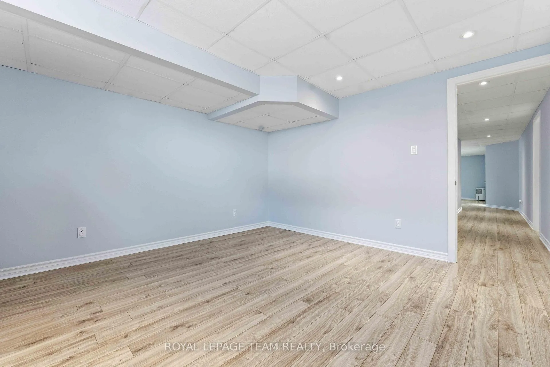 Photo 35 of 6868 Sparkling Lake Way, Ottawa, Greely — HOMEH