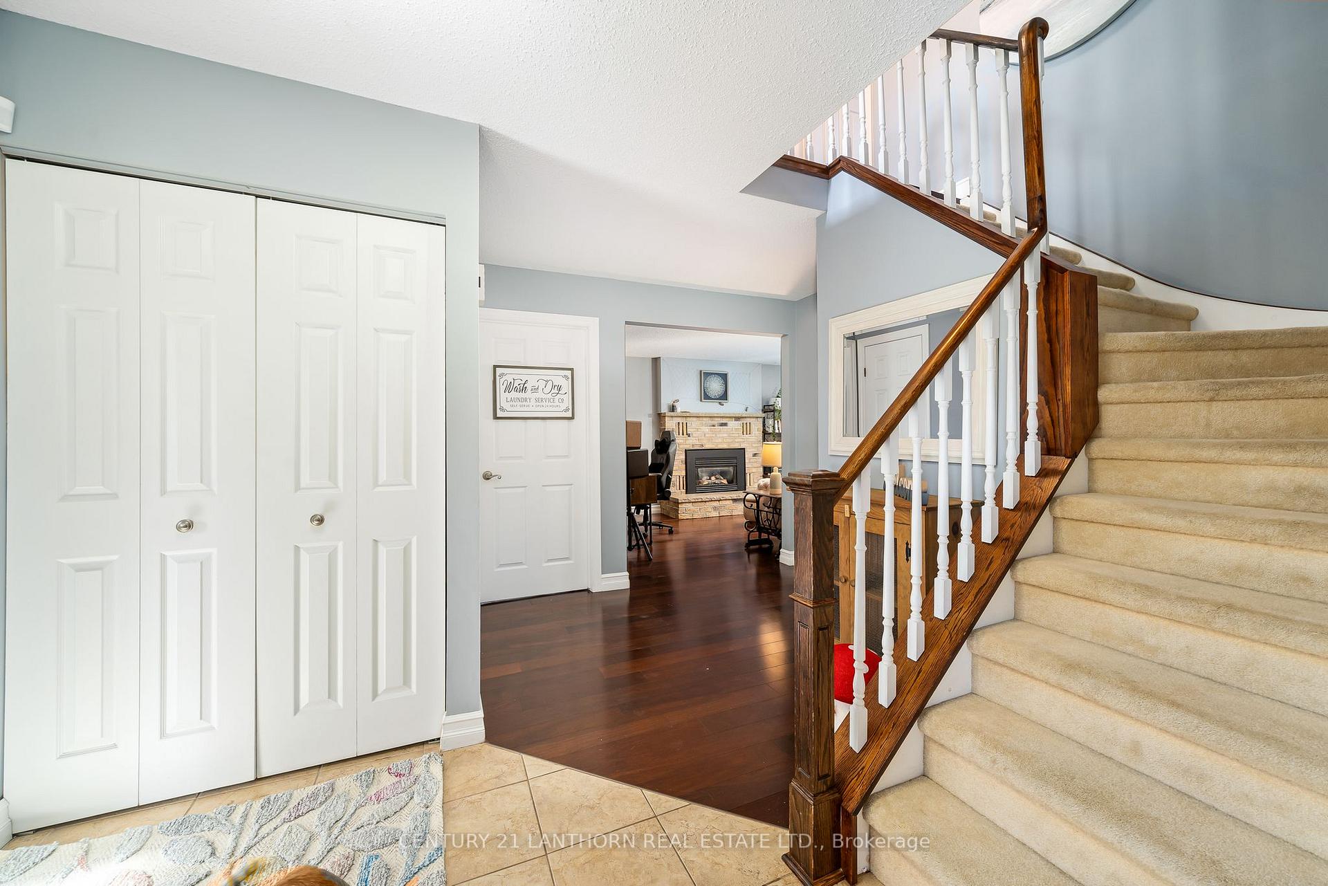 Photo 6 of 25 Brimley Court, Belleville, Belleville Ward — HOMEH