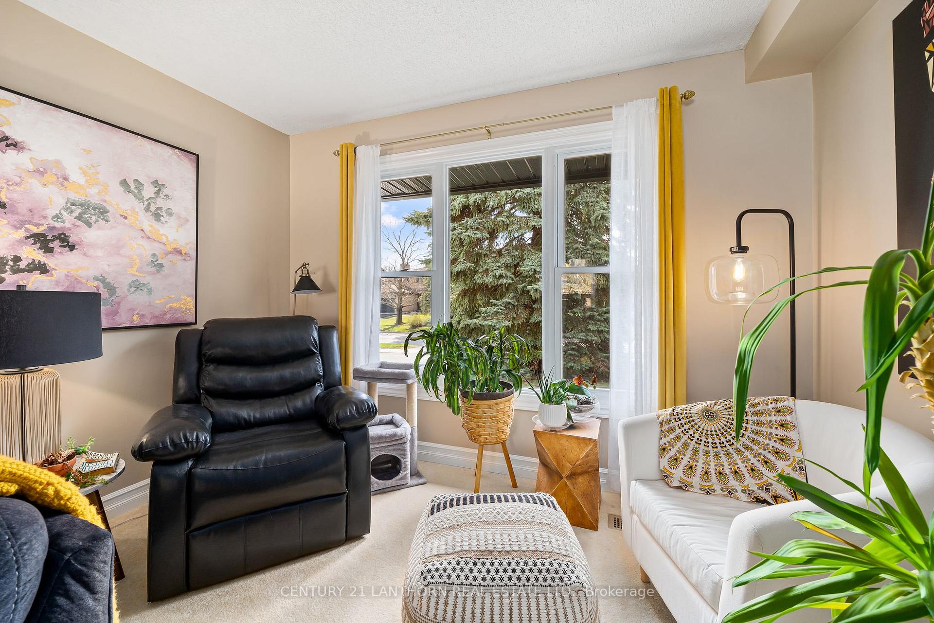 Photo 21 of 25 Brimley Court, Belleville, Belleville Ward — HOMEH