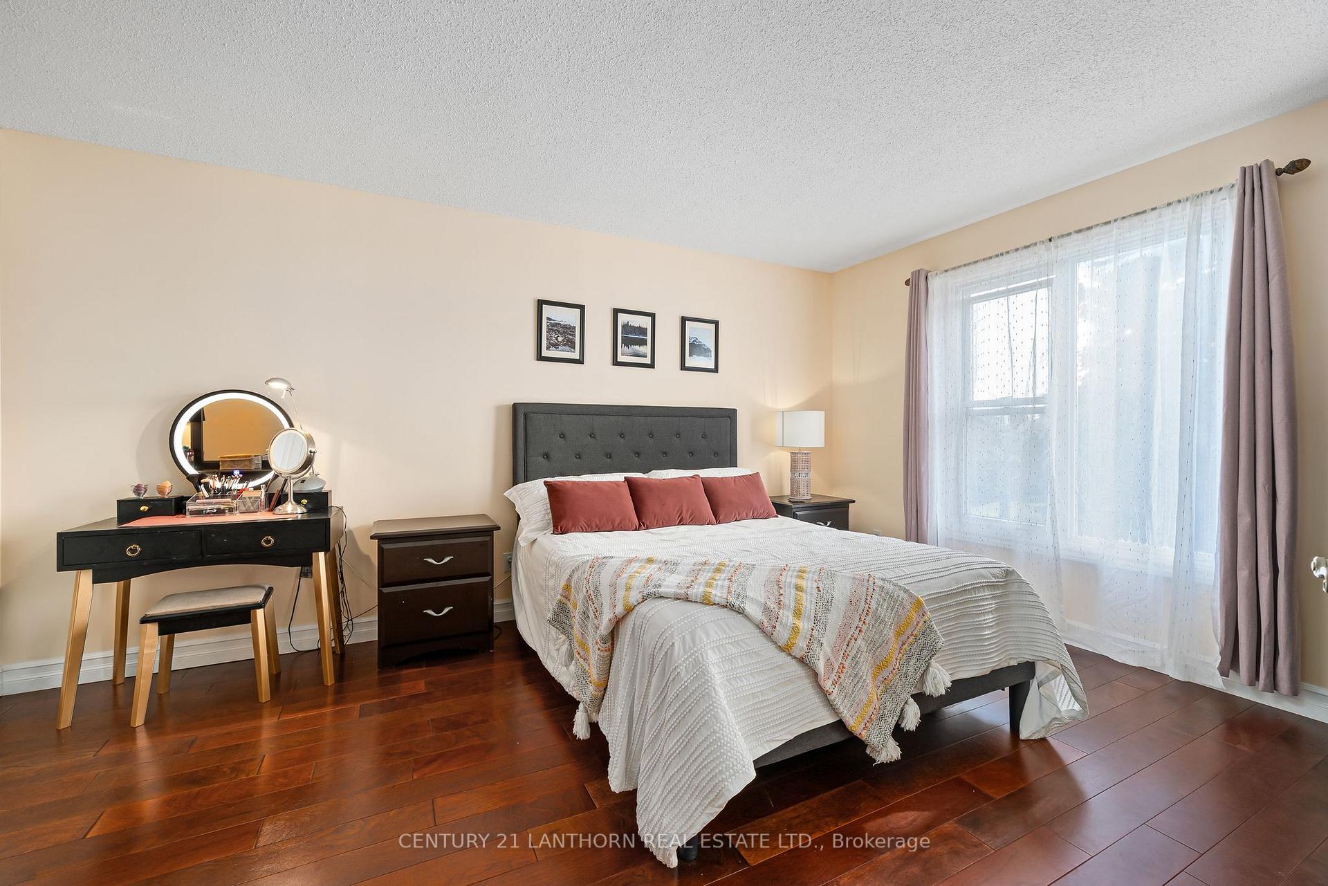 Photo 24 of 25 Brimley Court, Belleville, Belleville Ward — HOMEH