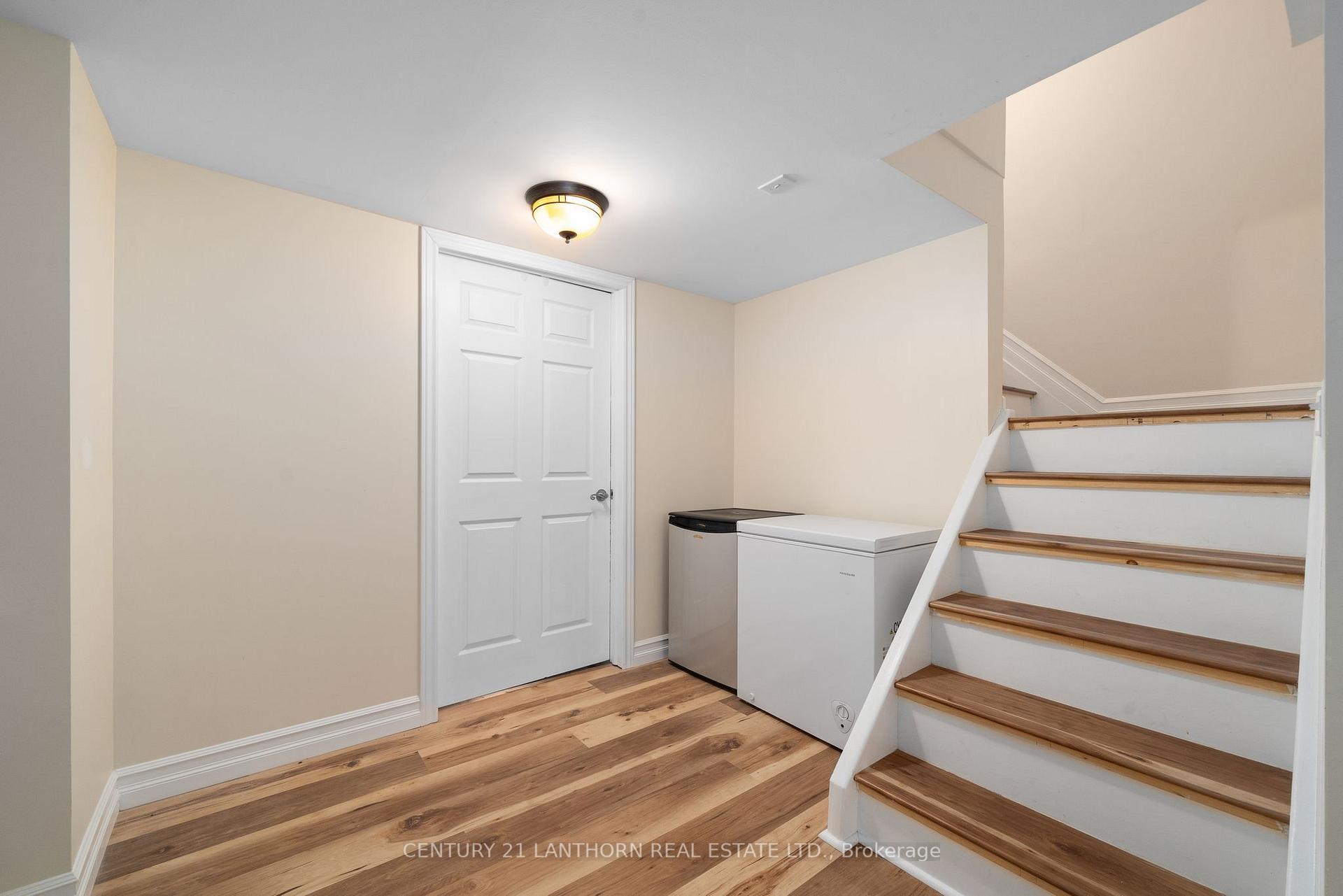 Photo 43 of 25 Brimley Court, Belleville, Belleville Ward — HOMEH