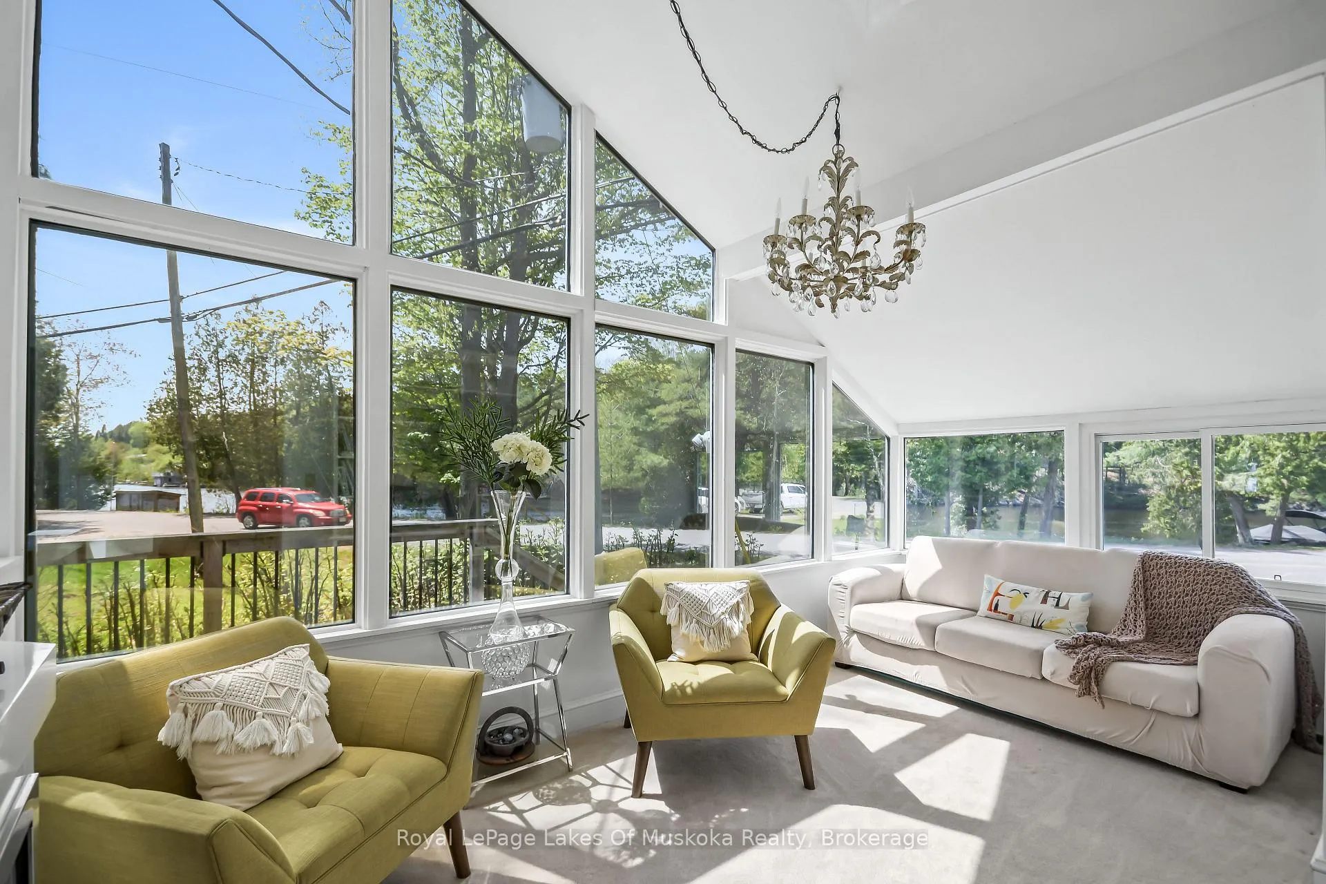 Photo 14 of 204 Beaumont Drive, Bracebridge, Muskoka (N) — HOMEH
