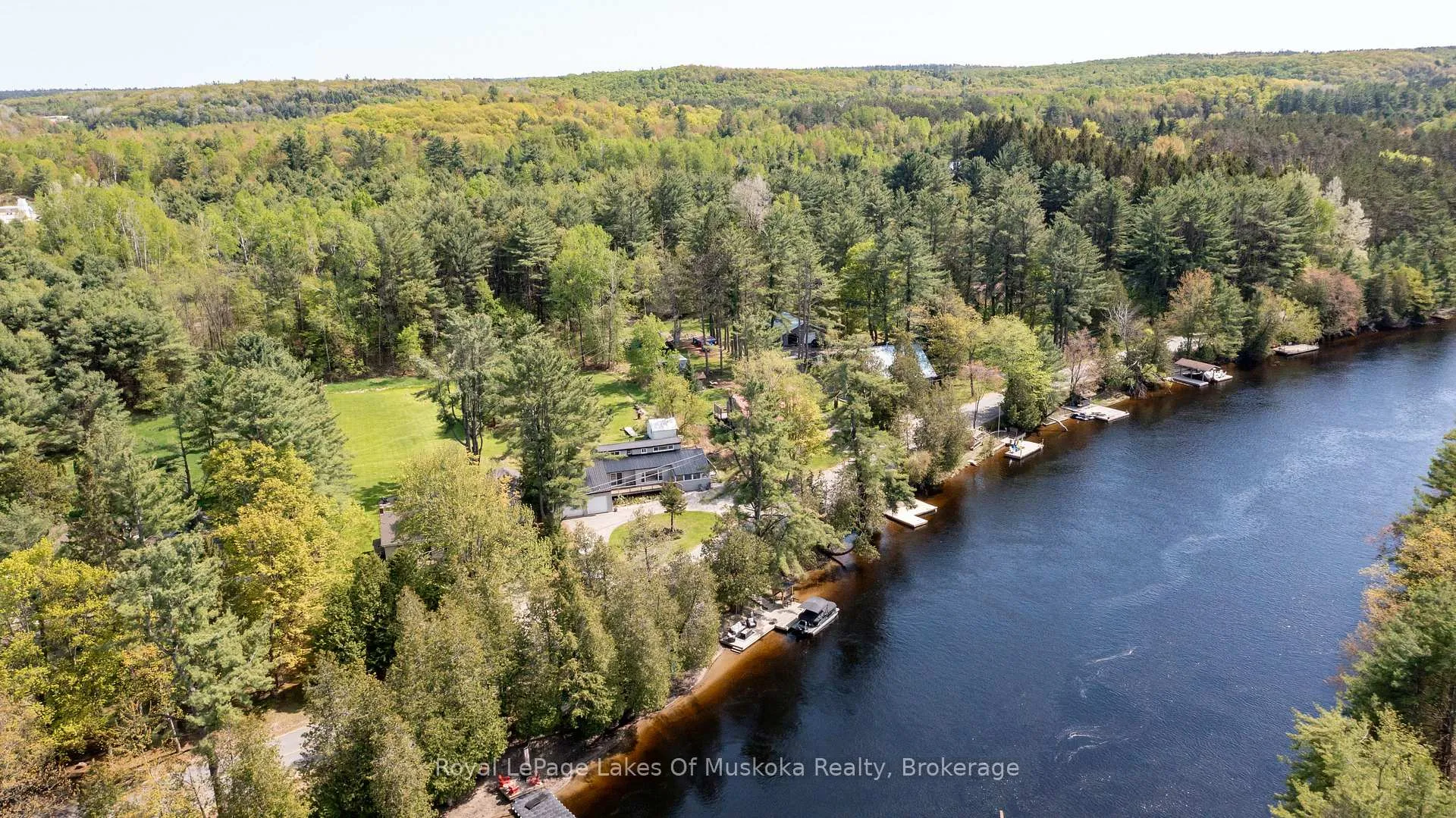 Photo 33 of 204 Beaumont Drive, Bracebridge, Muskoka (N) — HOMEH