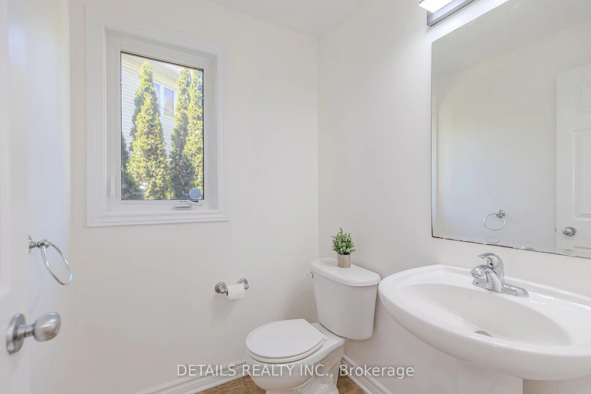 Photo 28 of 134 Tacom Circle, Ottawa, Barrhaven - Strandherd — HOMEH