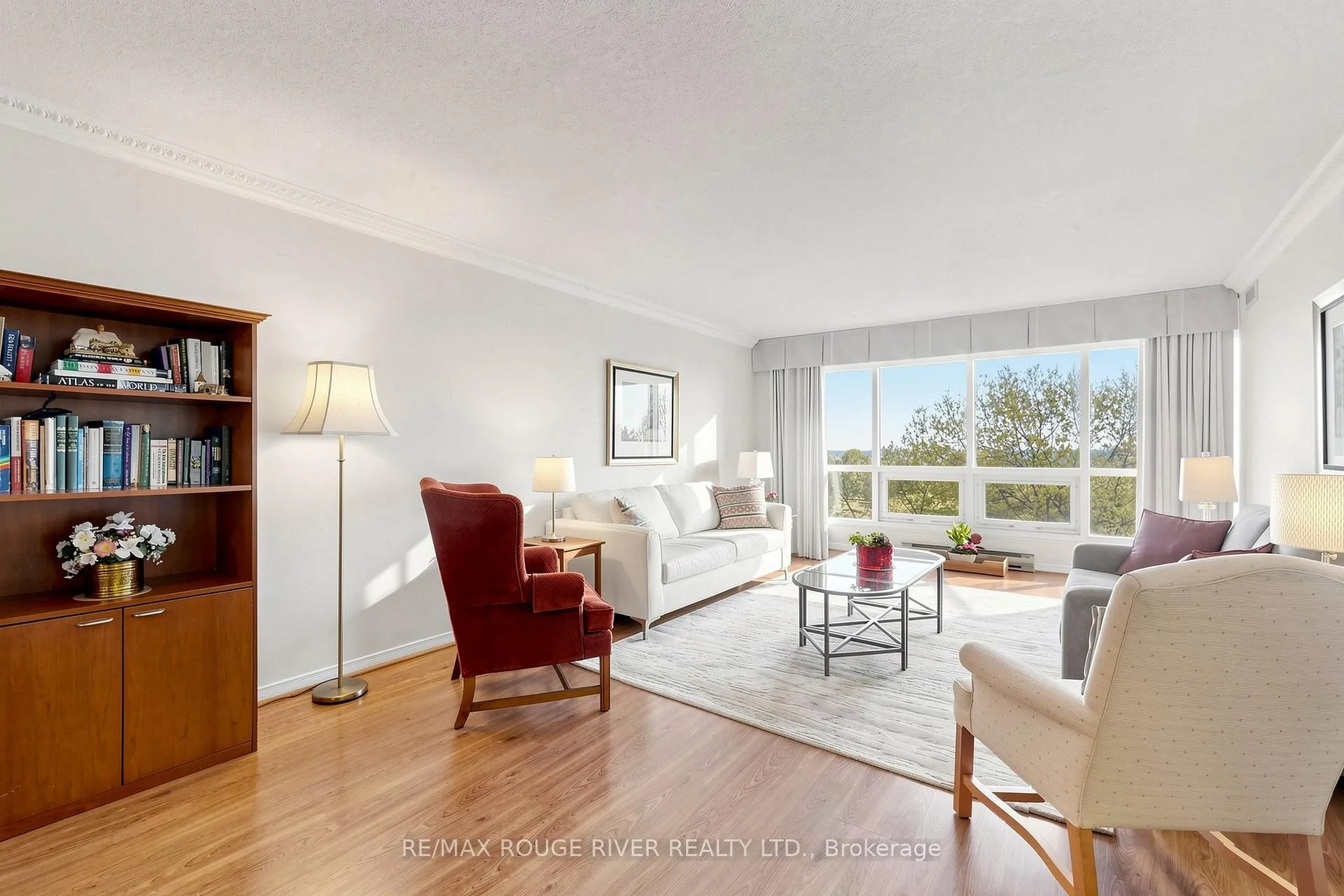 Photo 9 of Unit 402, 70 Cumberland Lane, Ajax, South West — HOMEH