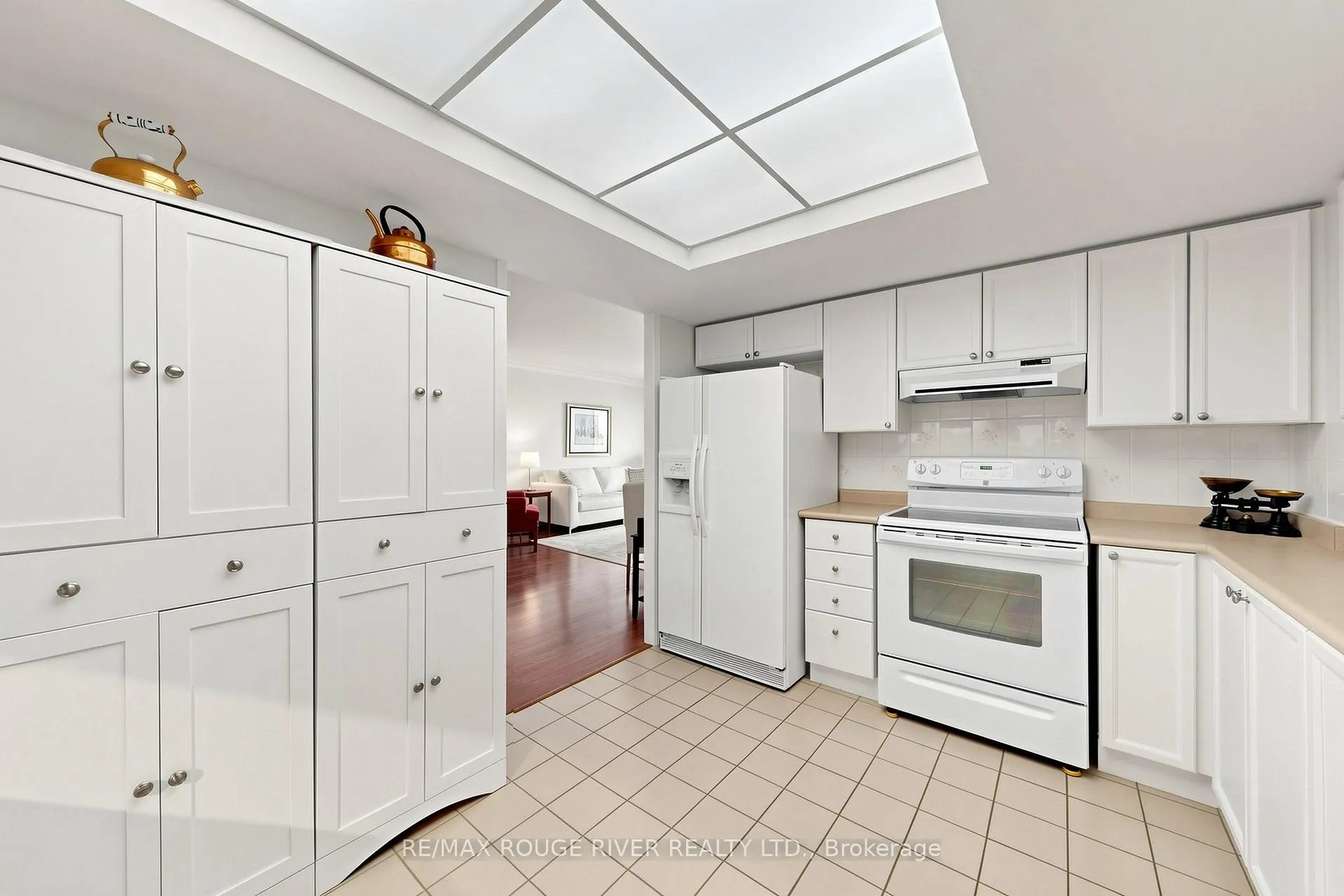 Photo 15 of Unit 402, 70 Cumberland Lane, Ajax, South West — HOMEH