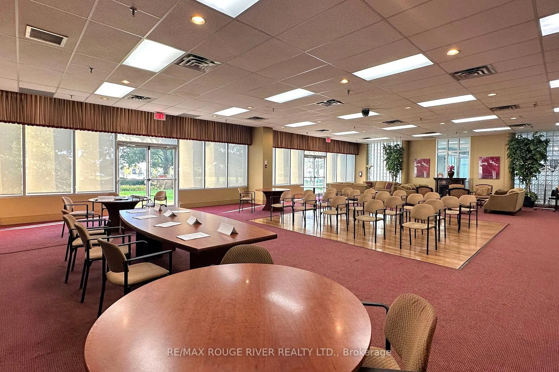 Photo 28 of Unit 402, 70 Cumberland Lane, Ajax, South West — HOMEH
