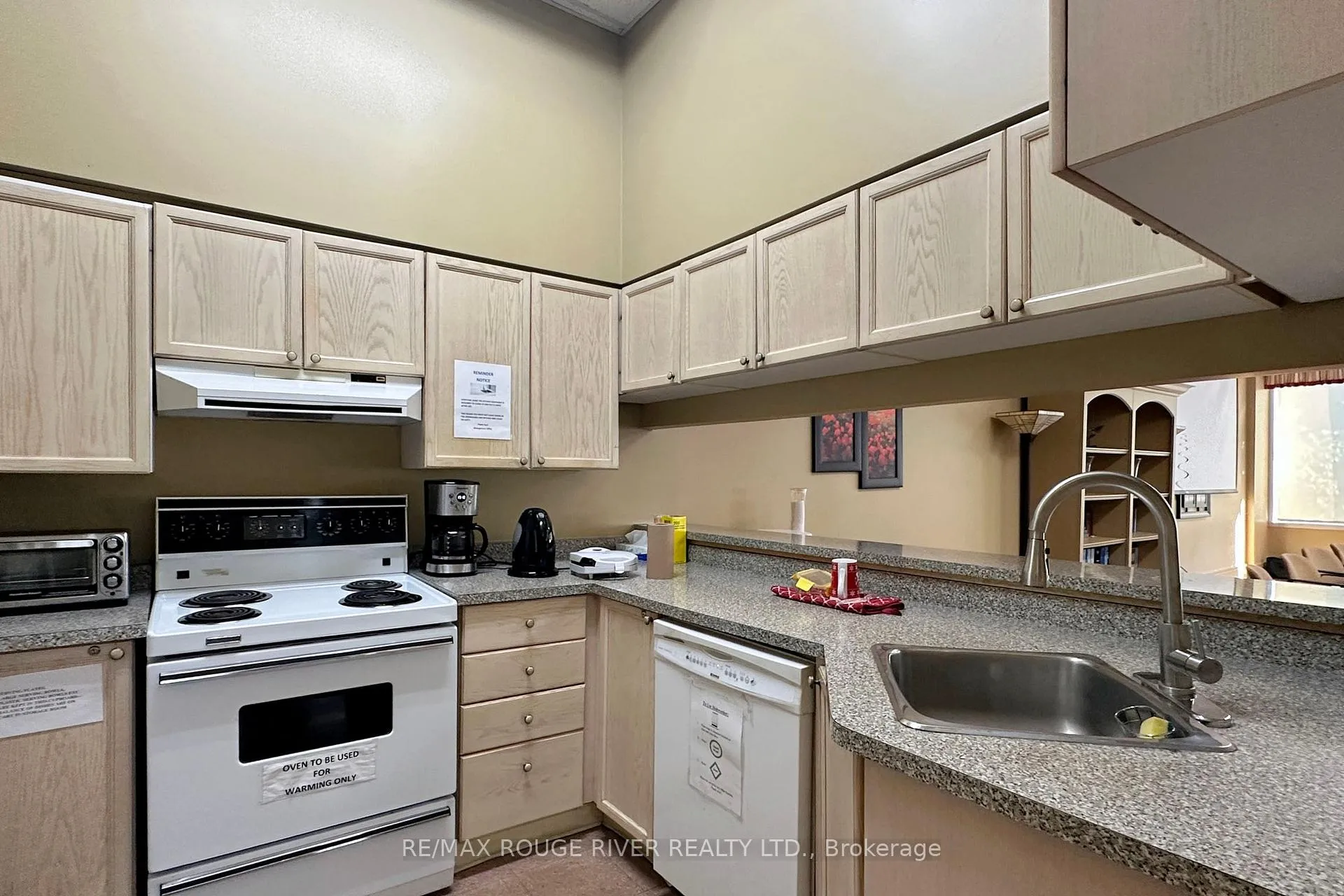 Photo 29 of Unit 402, 70 Cumberland Lane, Ajax, South West — HOMEH