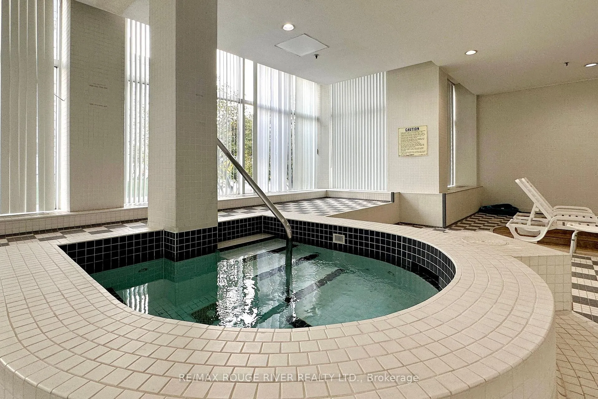Photo 33 of Unit 402, 70 Cumberland Lane, Ajax, South West — HOMEH
