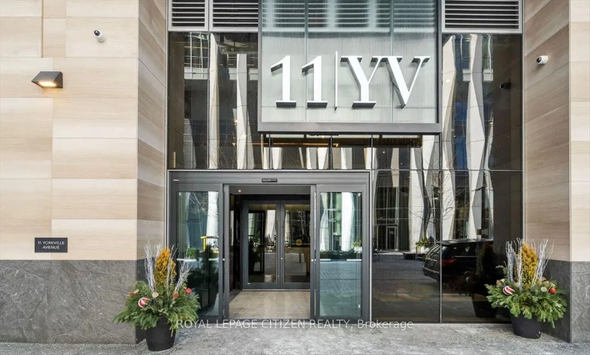 Front of Unit 6007, 11 Yorkville Avenue