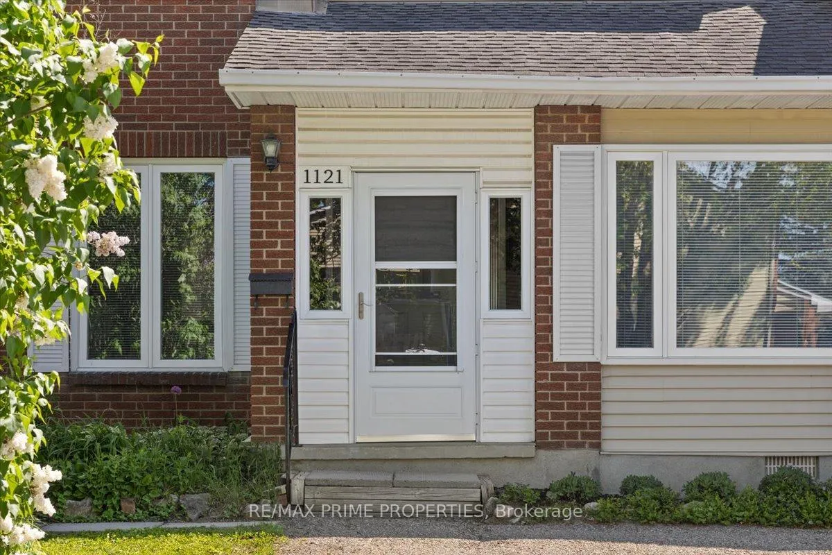 Photo 2 of 1121 St Emmanuel Terrace, Ottawa, Convent Glen North — HOMEH