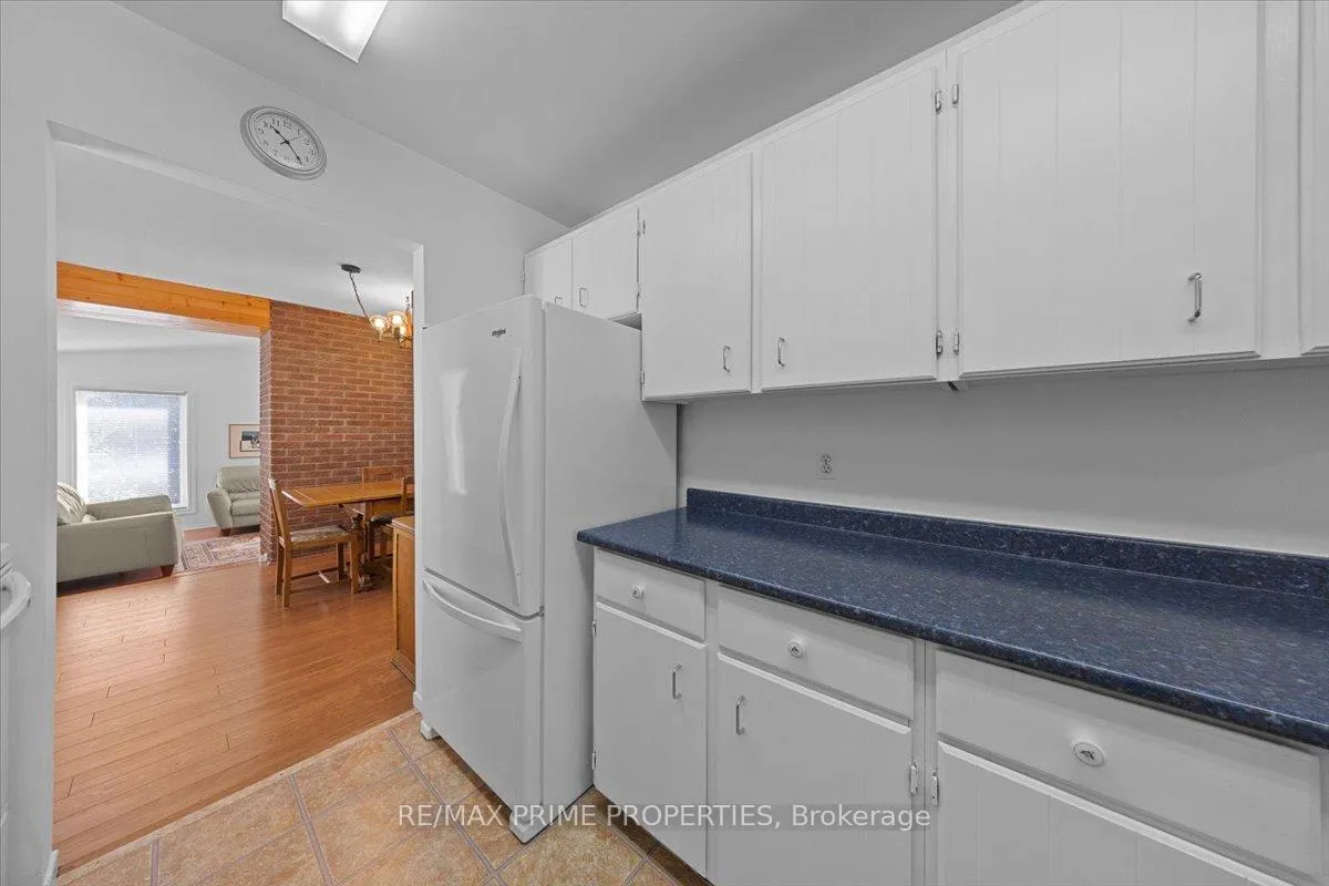 Photo 10 of 1121 St Emmanuel Terrace, Ottawa, Convent Glen North — HOMEH