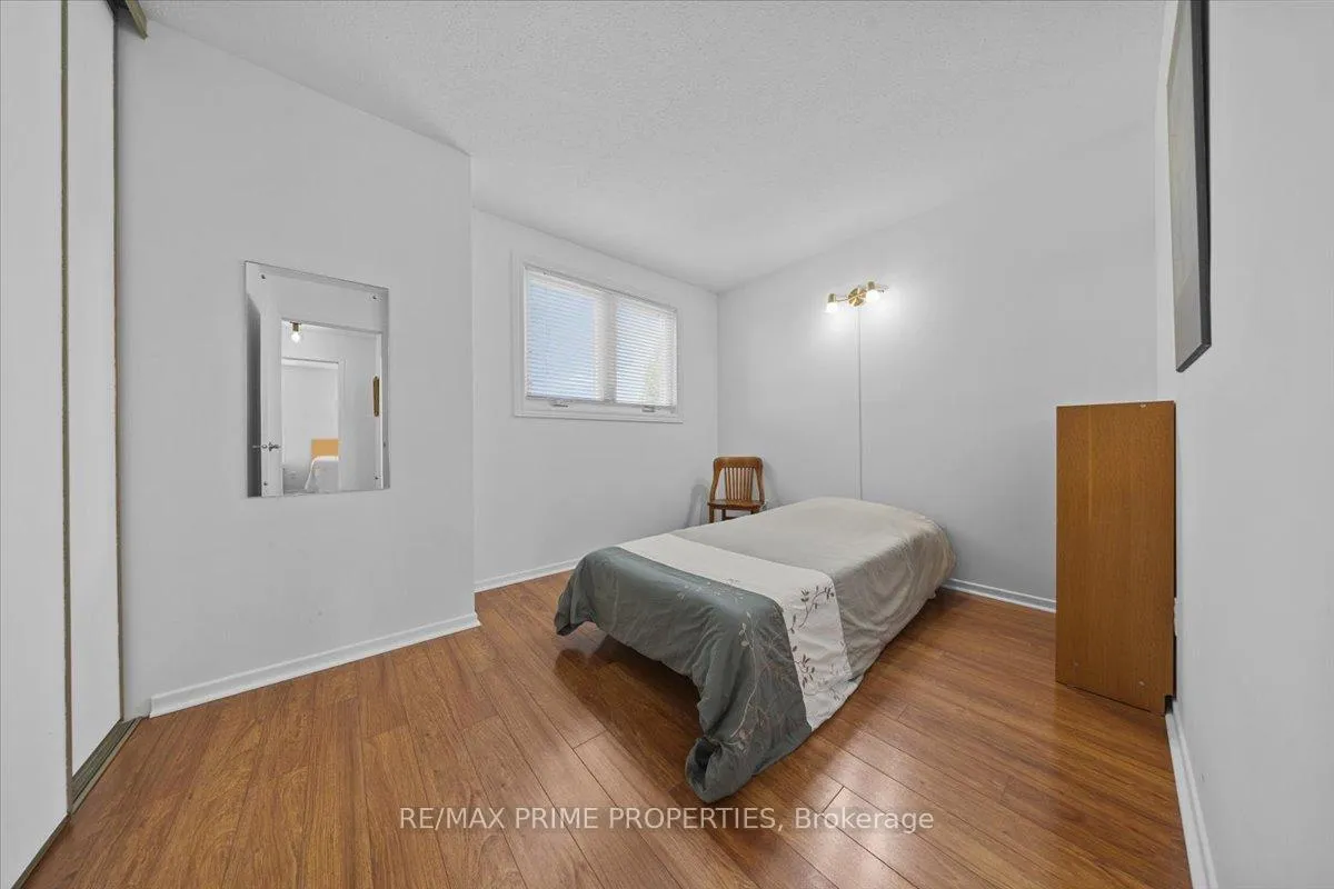 Photo 24 of 1121 St Emmanuel Terrace, Ottawa, Convent Glen North — HOMEH
